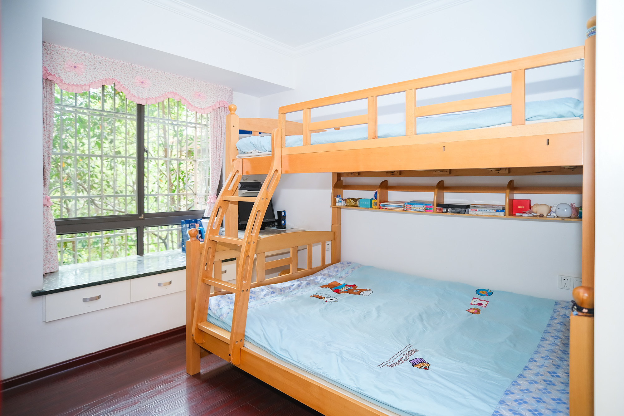 好望谷 2室2厅1卫 67.99万 好望谷 2室2厅1卫 67.99万卧室