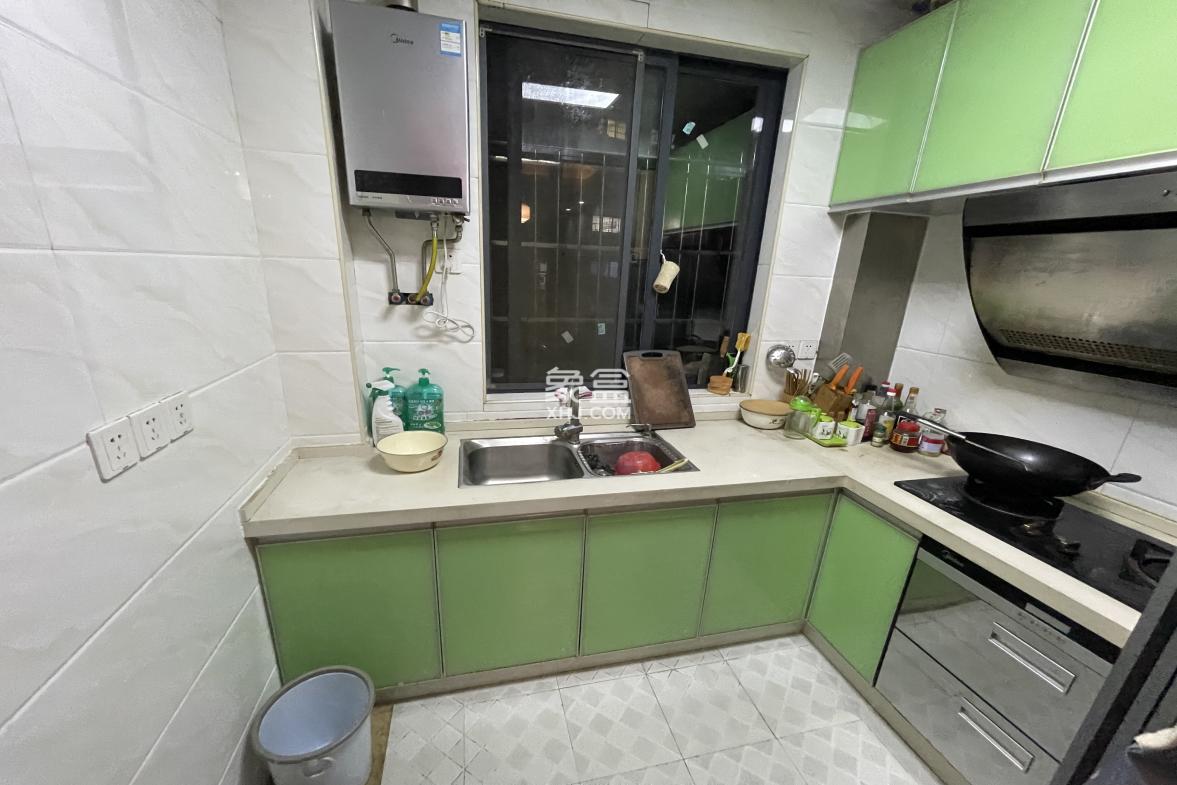 顺鑫佳园 2室2厅1卫 36.00万 顺鑫佳园 2室2厅1卫 36.00万室内图