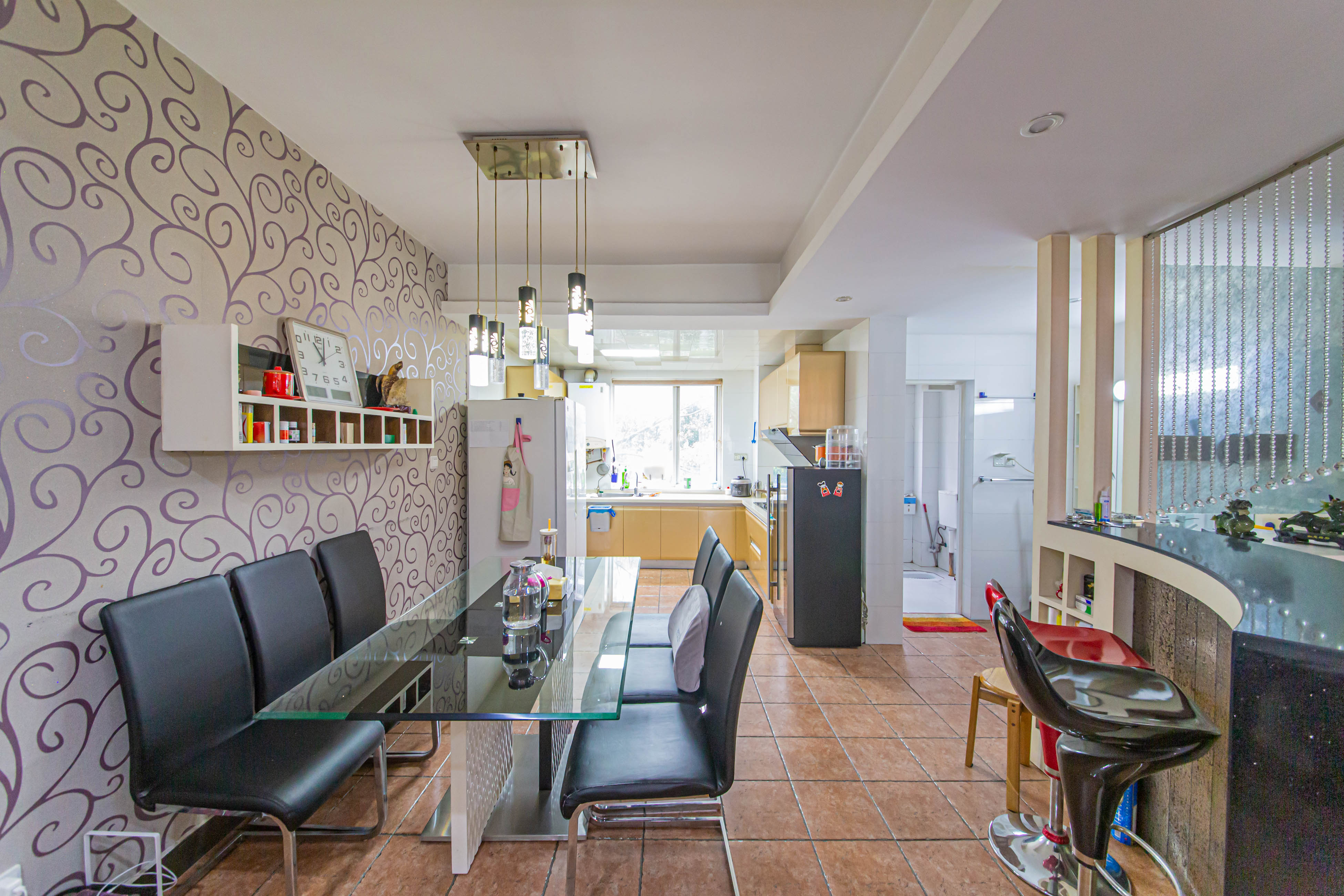 天鸿天府（天鸿中央大院）  3室2厅2卫    108.0万客厅