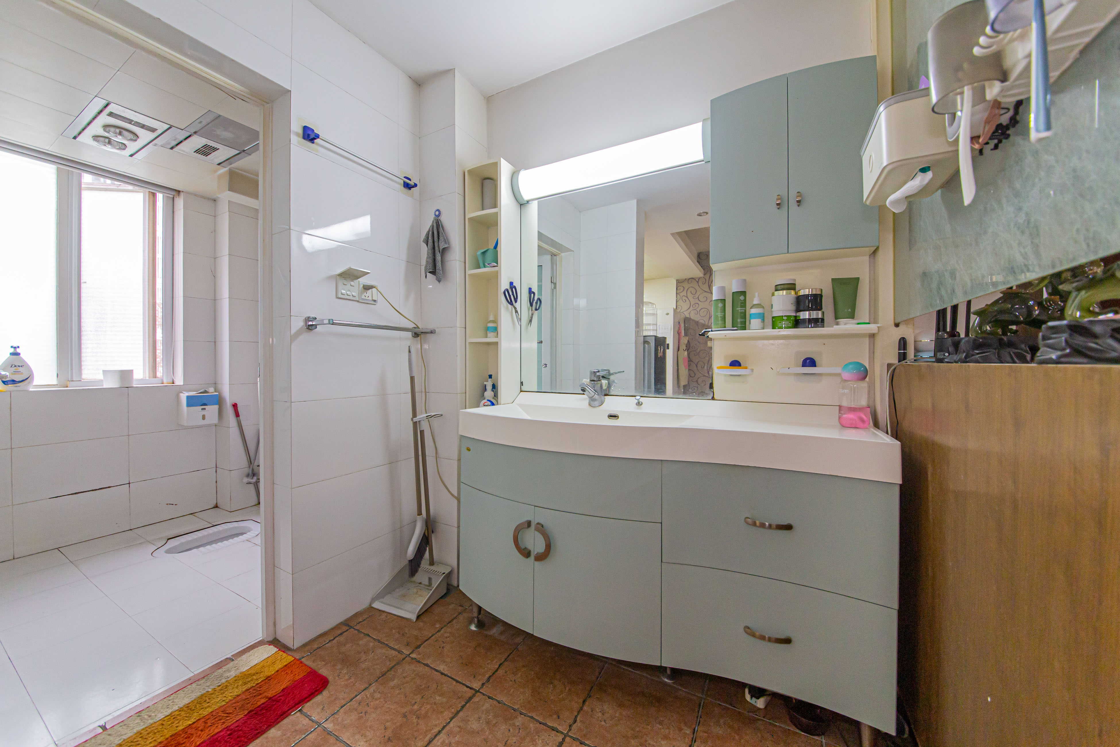 天鸿天府（天鸿中央大院）  3室2厅2卫    108.0万卫生间