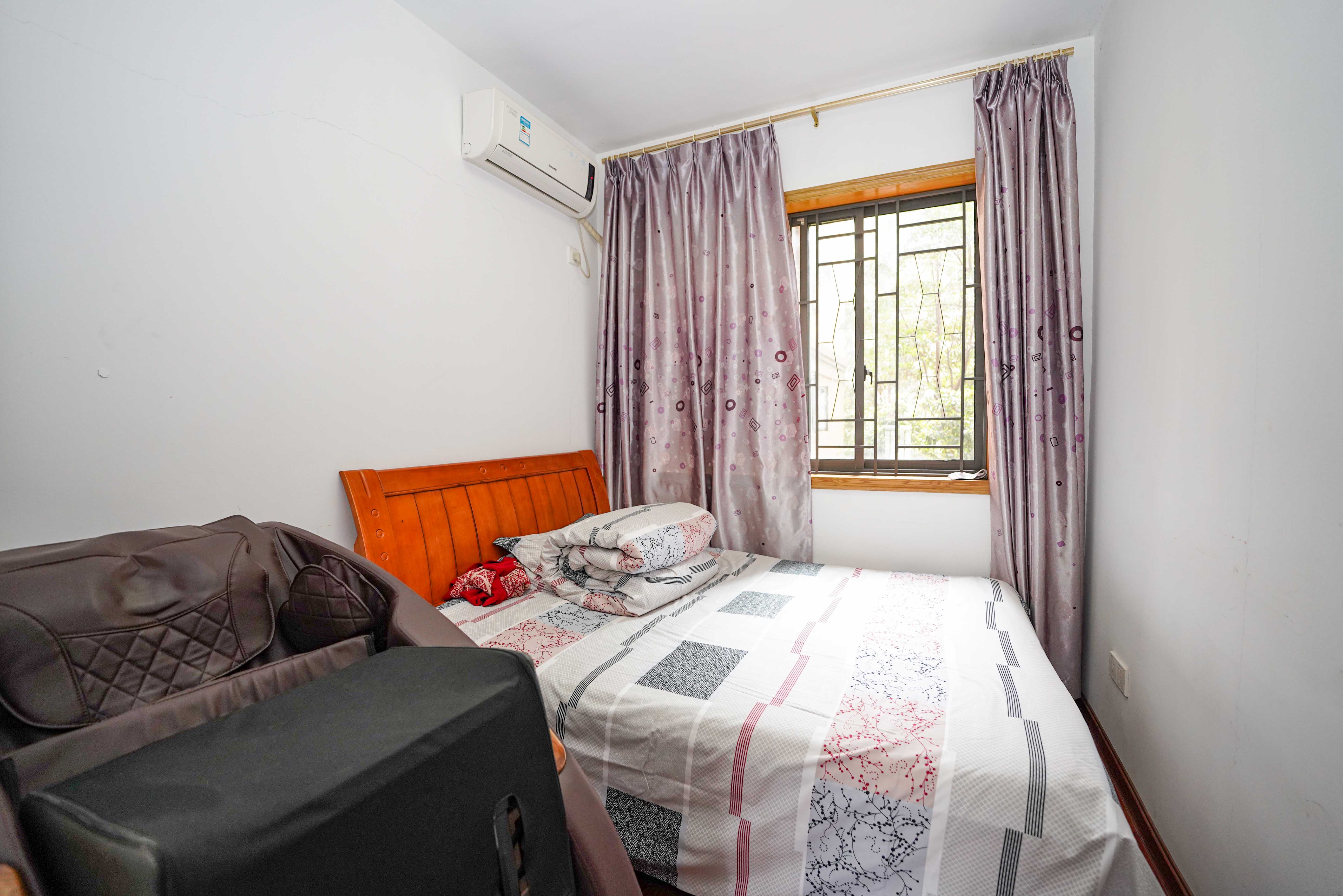 佳兆业水岸新都  3室2厅2卫    40.0万 佳兆业水岸新都  3室2厅2卫    40.0万卧室