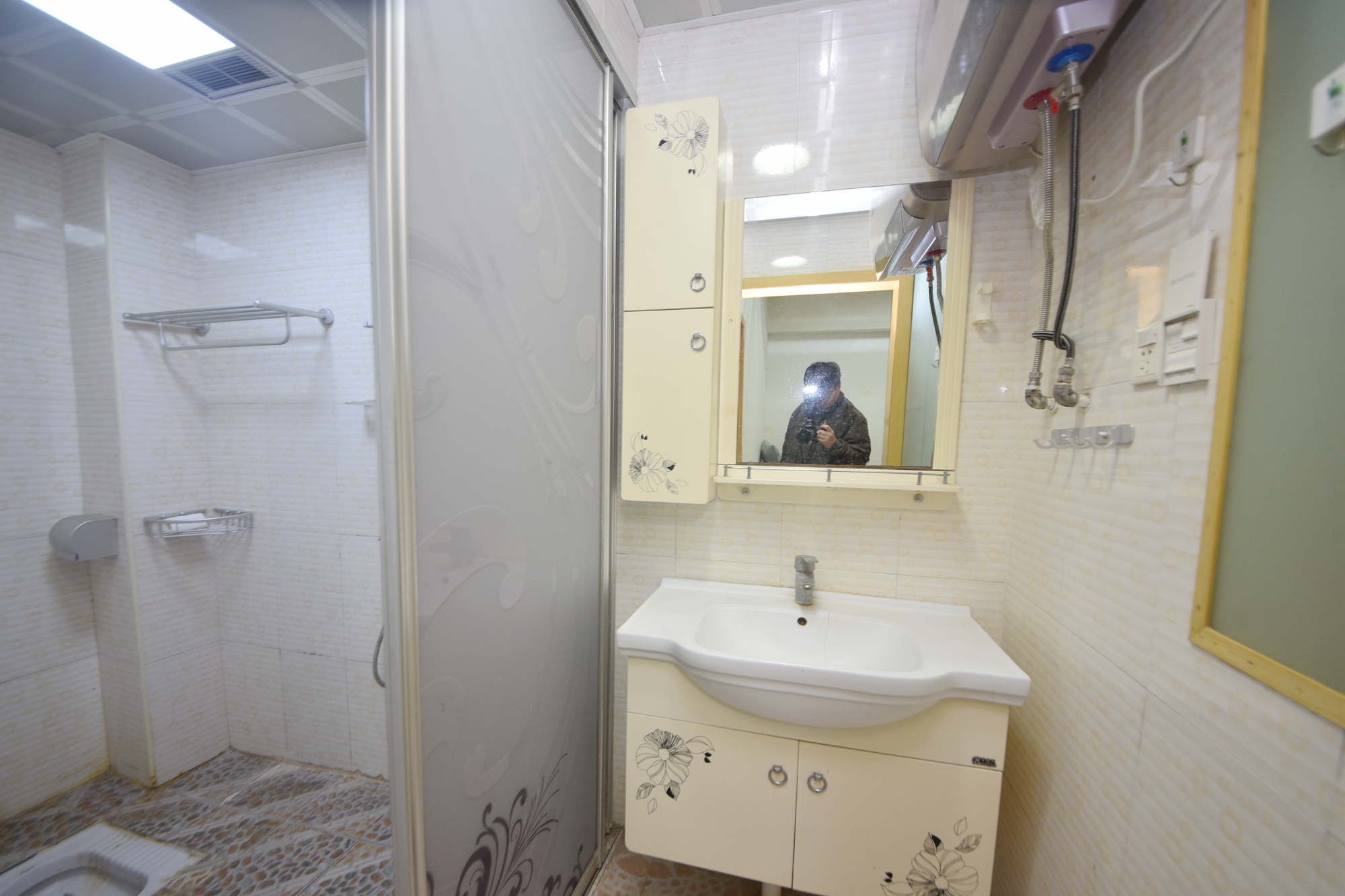 美寓明城  2室2厅1卫    45.0万卫生间