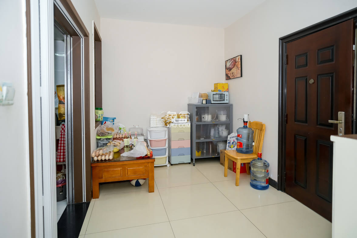 好望谷 2室2厅1卫 56.0万 好望谷 2室2厅1卫 56.0万客厅