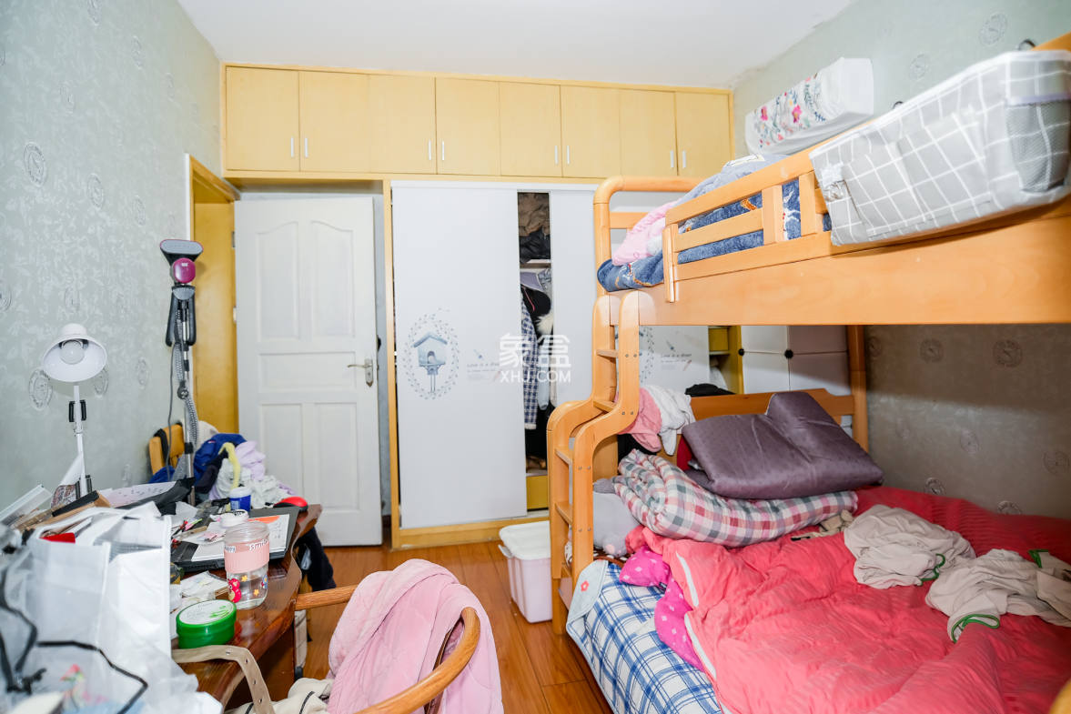 好望谷 2室2厅1卫 56.0万 好望谷 2室2厅1卫 56.0万卧室