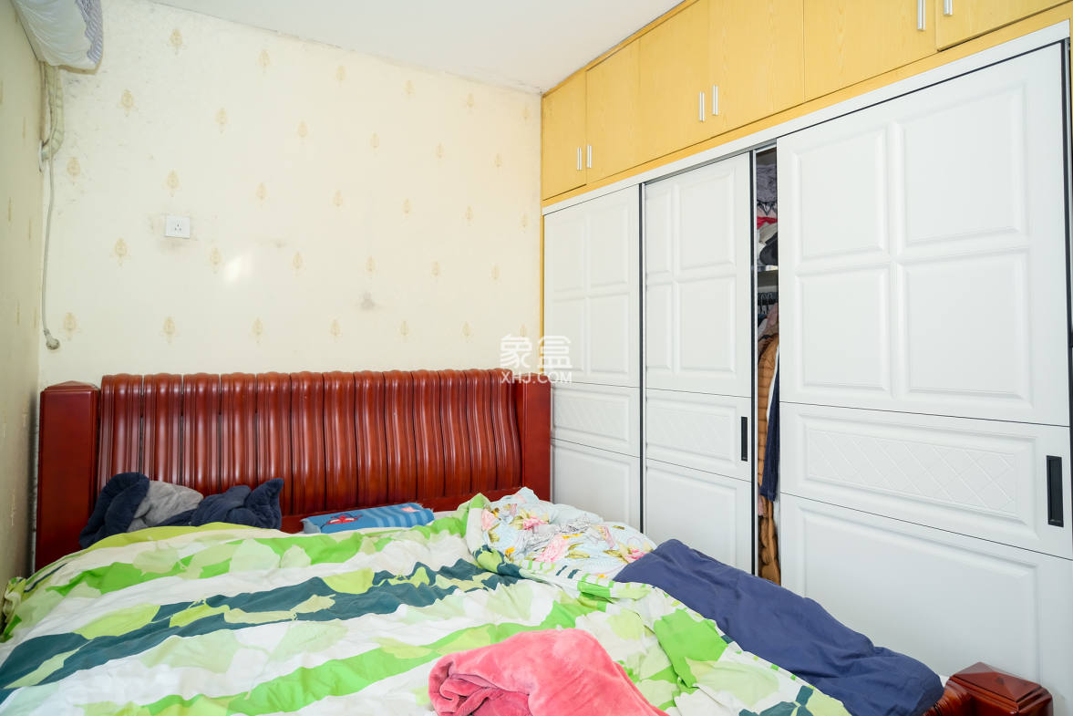 好望谷 2室2厅1卫 56.0万 好望谷 2室2厅1卫 56.0万卧室