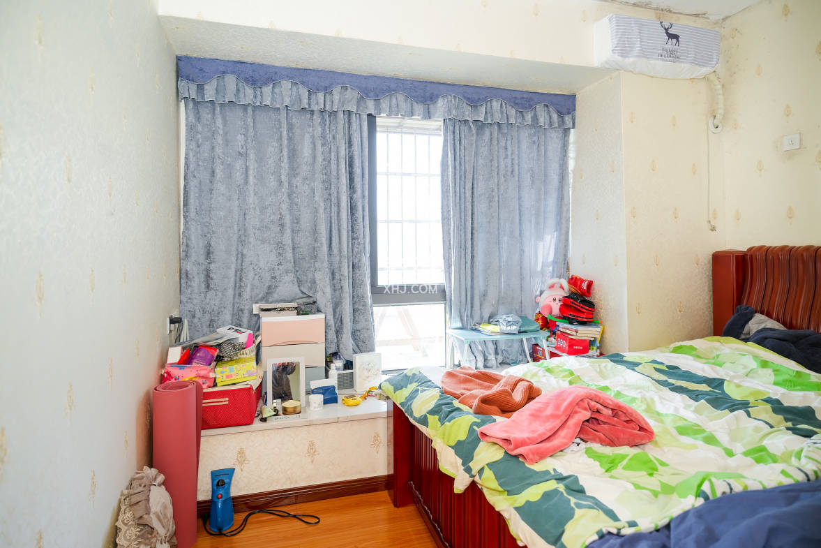 好望谷 2室2厅1卫 56.0万 好望谷 2室2厅1卫 56.0万卧室