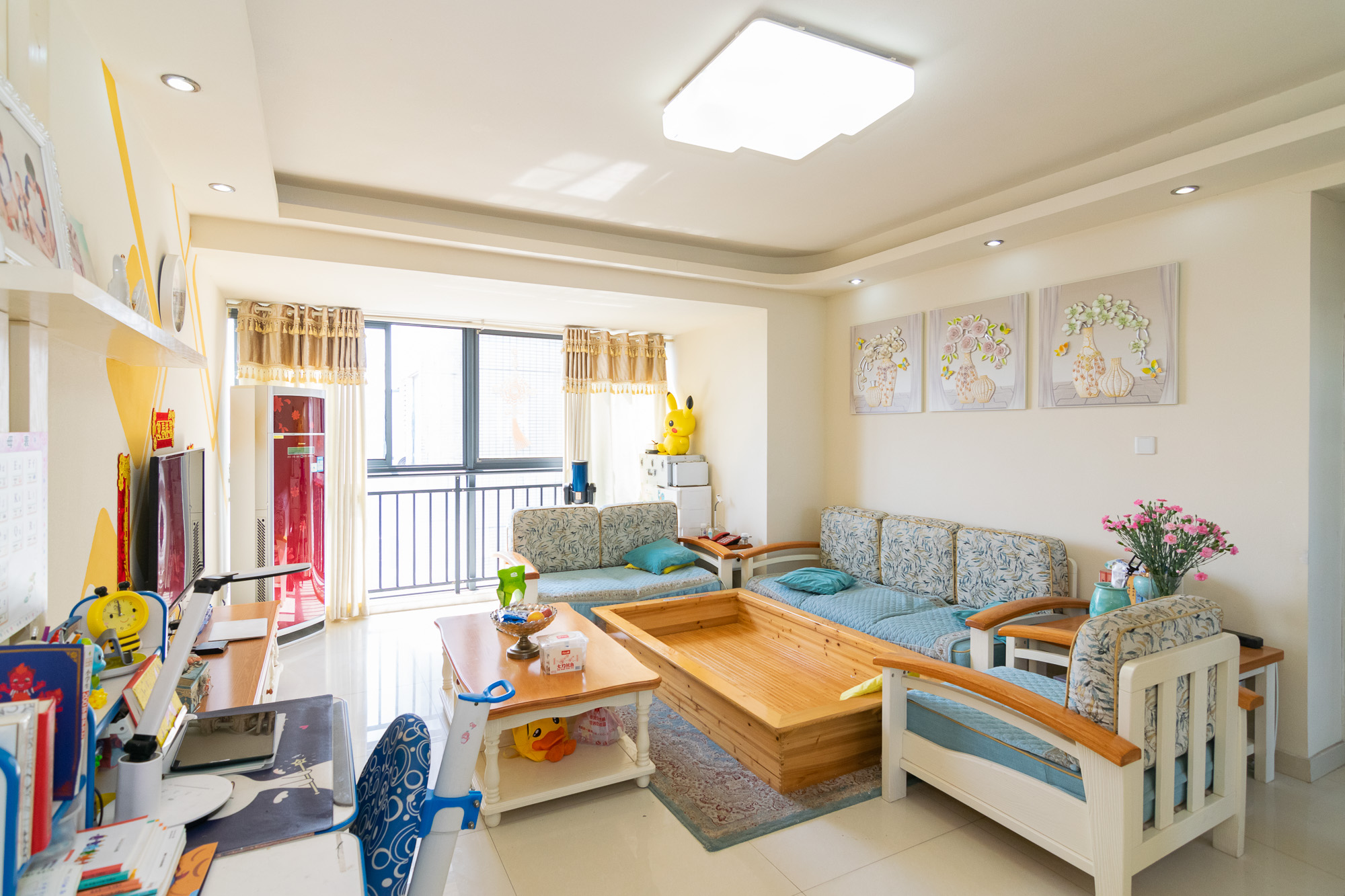 浩龙音乐界 3室2厅2卫 79.00万 浩龙音乐界 3室2厅2卫 79.00万客厅