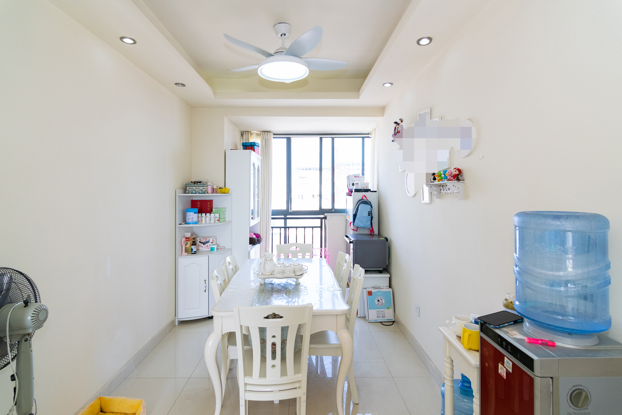 浩龙音乐界 3室2厅2卫 79.00万 浩龙音乐界 3室2厅2卫 79.00万客厅