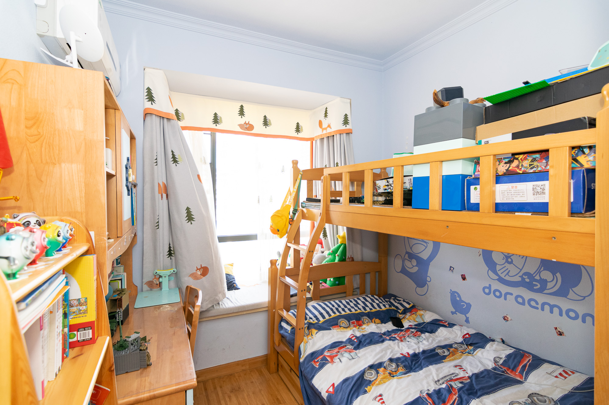 浩龙音乐界 3室2厅2卫 79.00万 浩龙音乐界 3室2厅2卫 79.00万卧室