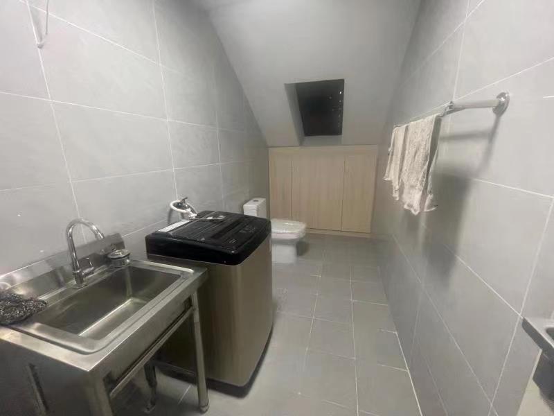 尚格名城东岸花园  5室2厅2卫   75.00万 尚格名城东岸花园  5室2厅2卫   75.00万室内图