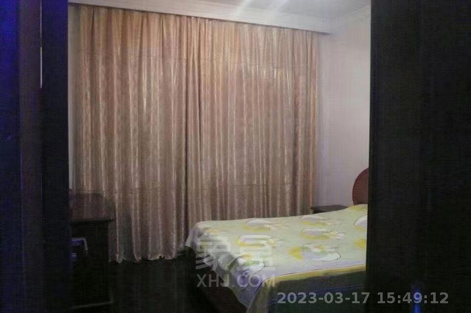 滨江一村  3室2厅1卫   1800.00元/月室内图