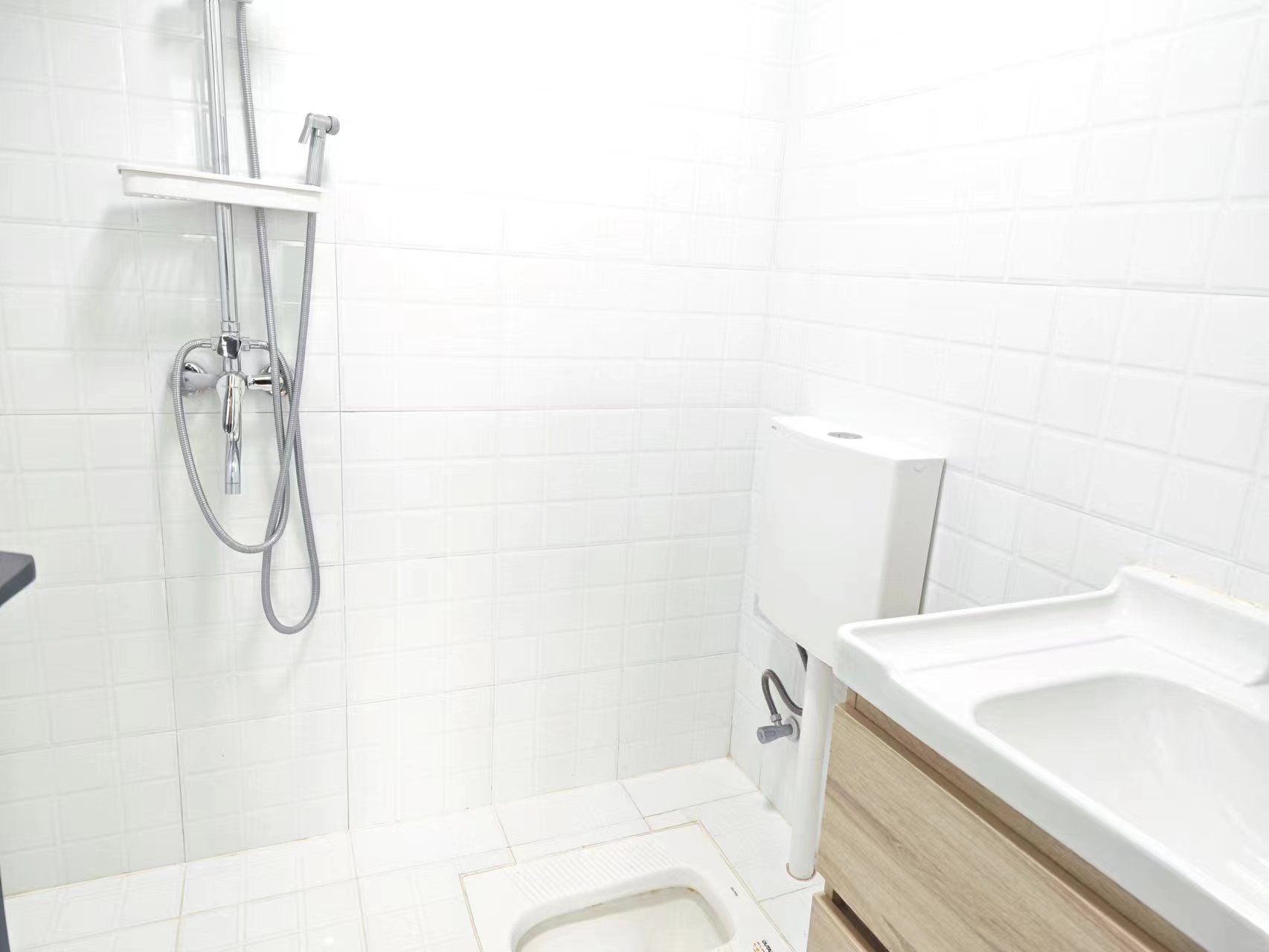 富力新天地一二期 2室1厅1卫 2800.00元/月 富力新天地一二期 2室1厅1卫 2800.00元/月室内图