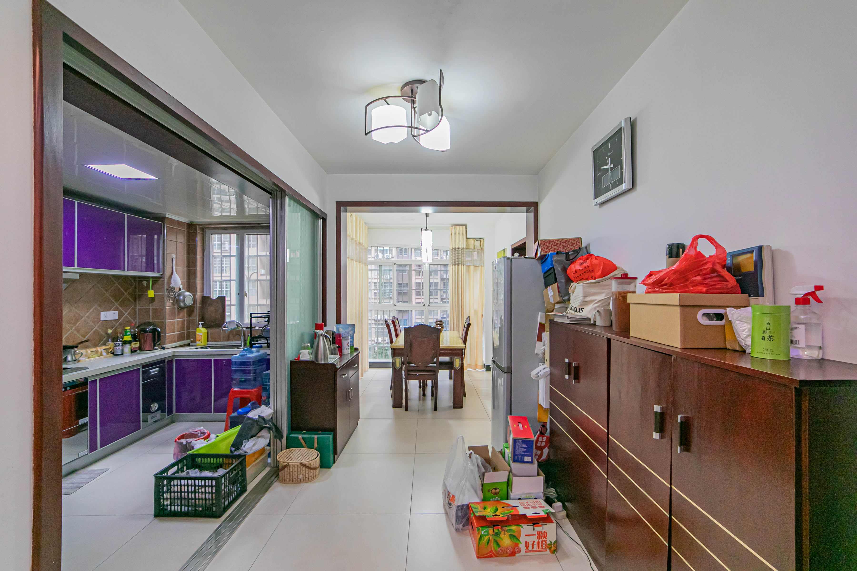 彩都公寓  4室2厅2卫   86.00万 彩都公寓  4室2厅2卫   86.00万客厅