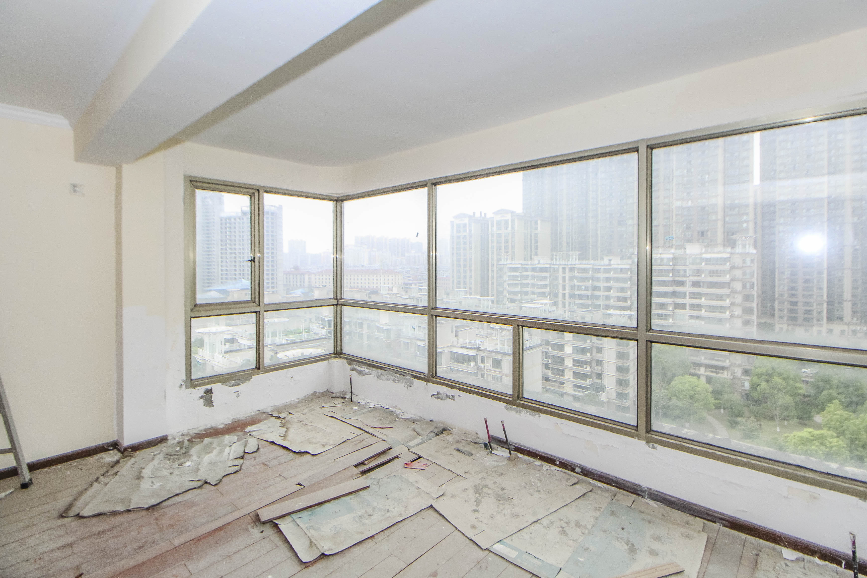 江山帝景雅典  5室2厅3卫    225.0万室内图