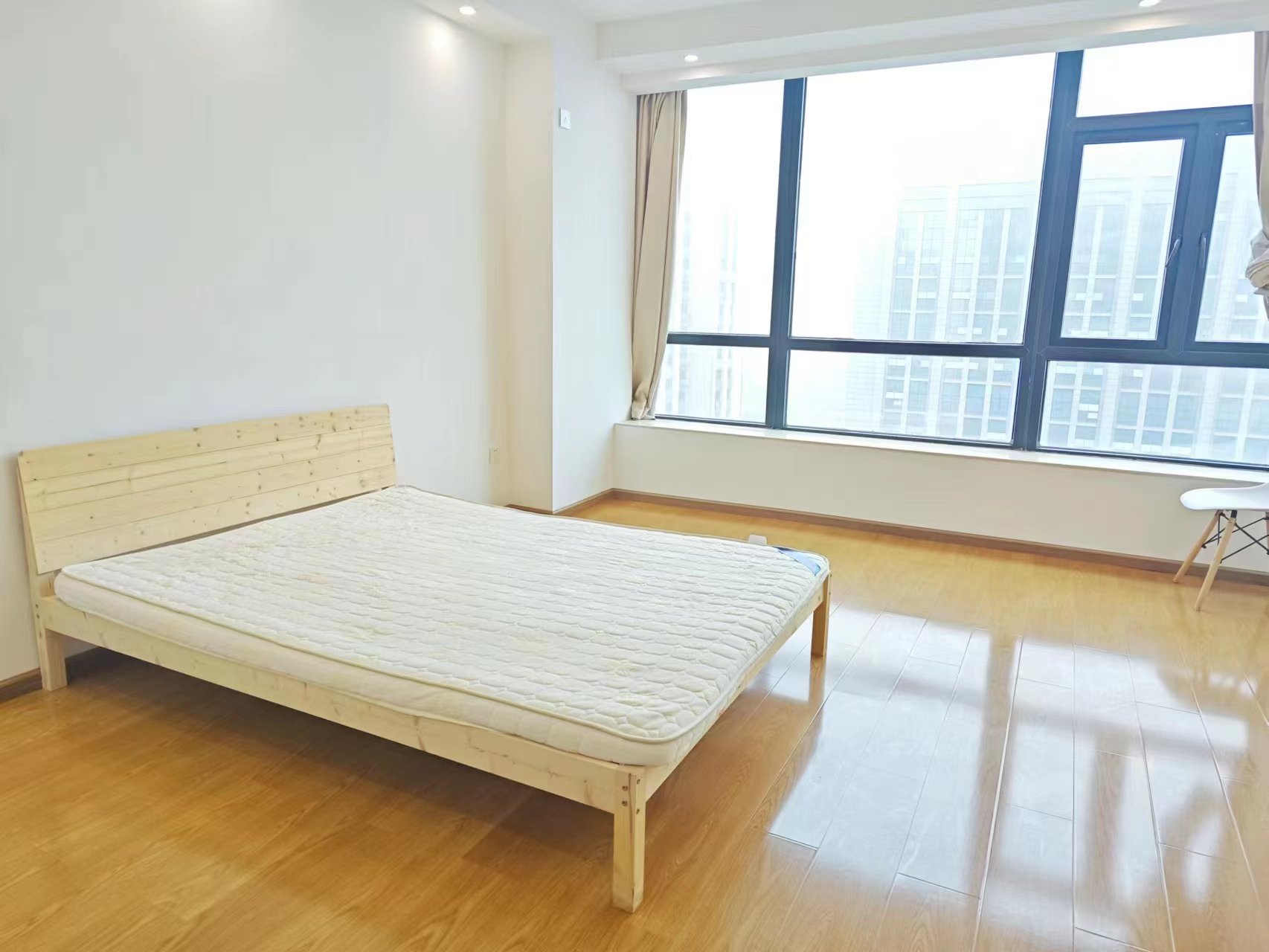 富力新天地一二期 2室1厅1卫 2800.00元/月 富力新天地一二期 2室1厅1卫 2800.00元/月室内图