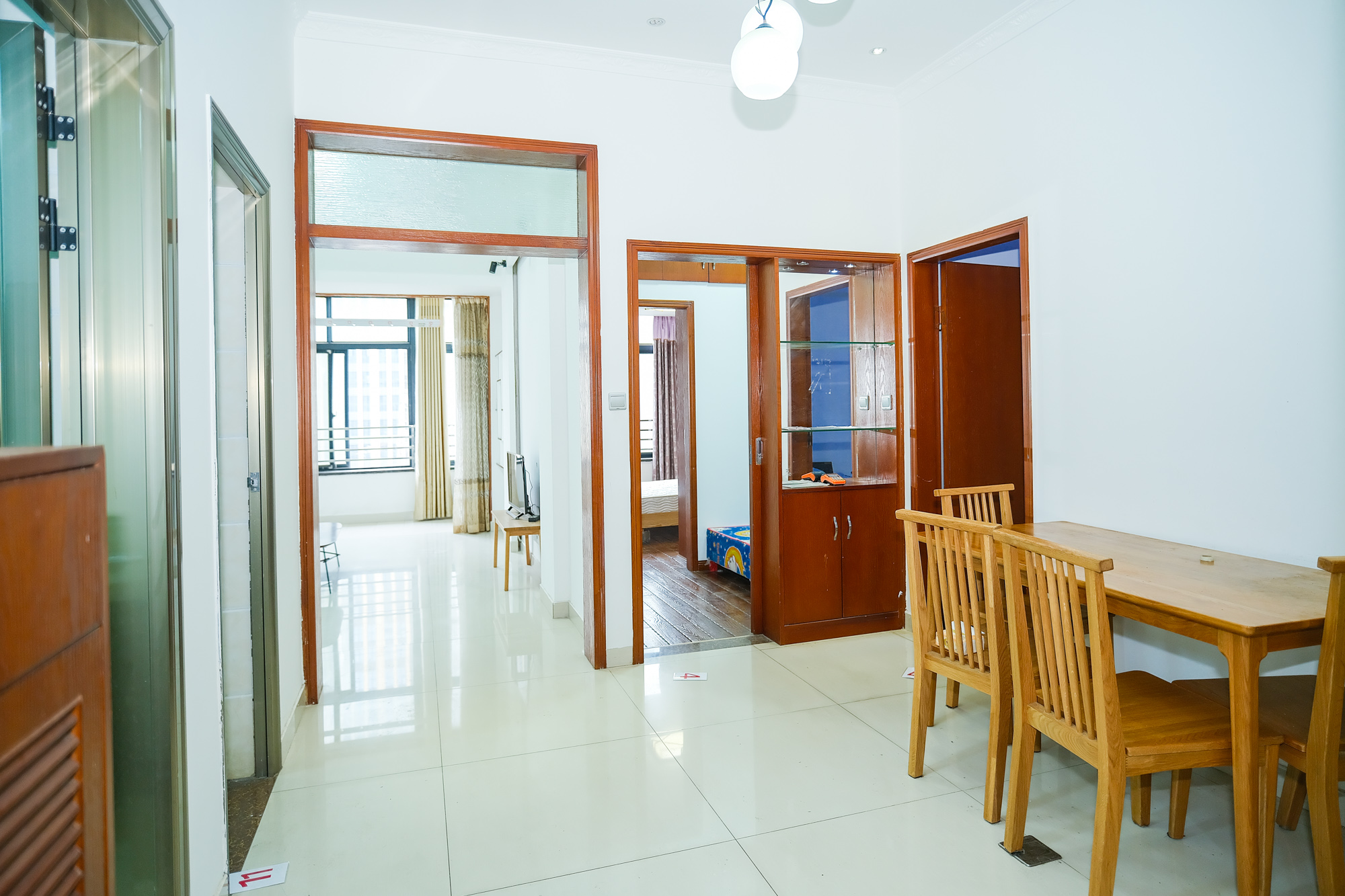 红树湾 2室1厅1卫 55.00万 红树湾 2室1厅1卫 55.00万客厅