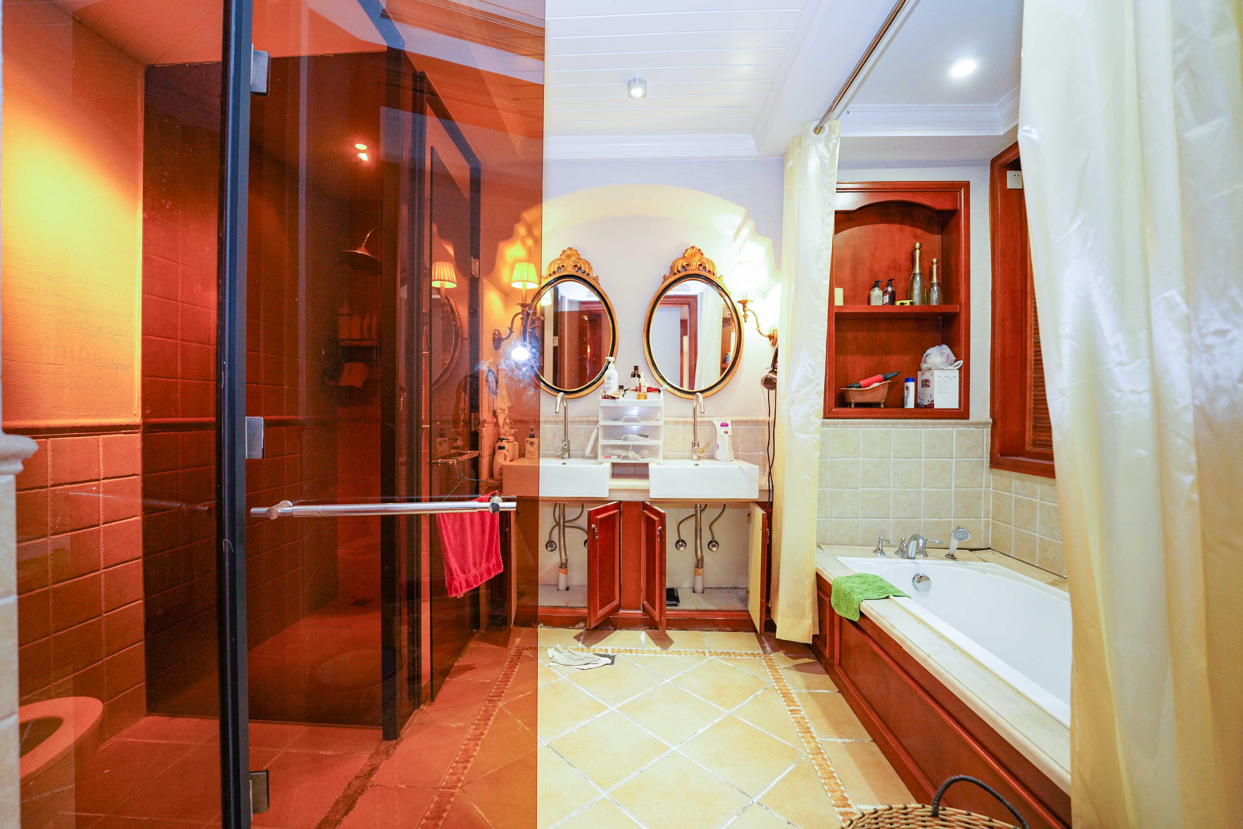 海伦堡爱ME城市 5室2厅3卫 238.00万 海伦堡爱ME城市 5室2厅3卫 238.00万卫生间