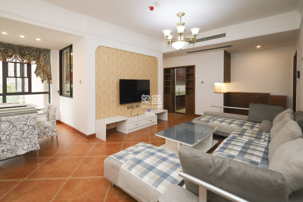 南山雍江汇（滨江国际新城）  3室2厅1卫   105.00万