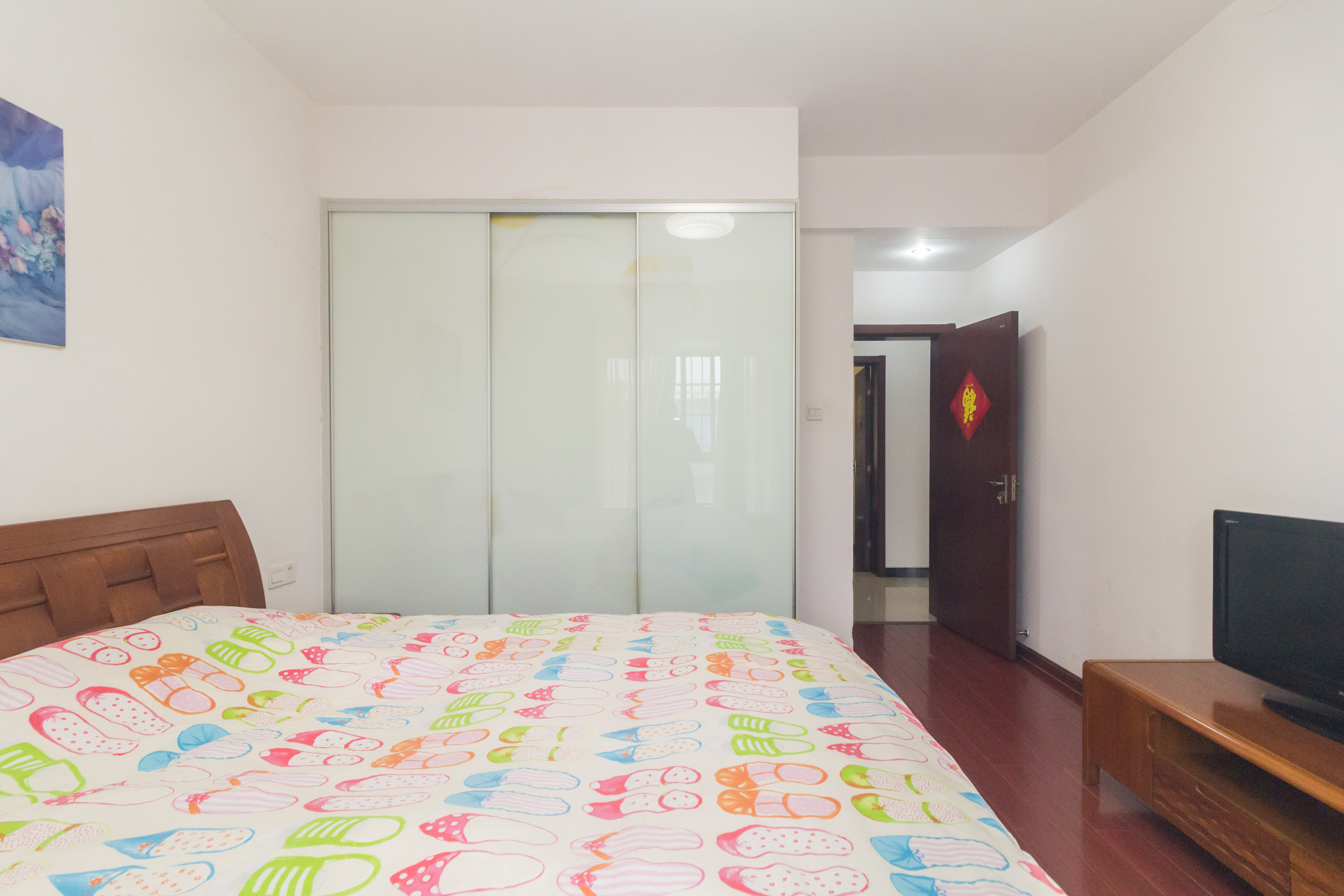 湖南有色地质勘查局宿舍（榔梨镇）  4室2厅2卫   99.60万卧室