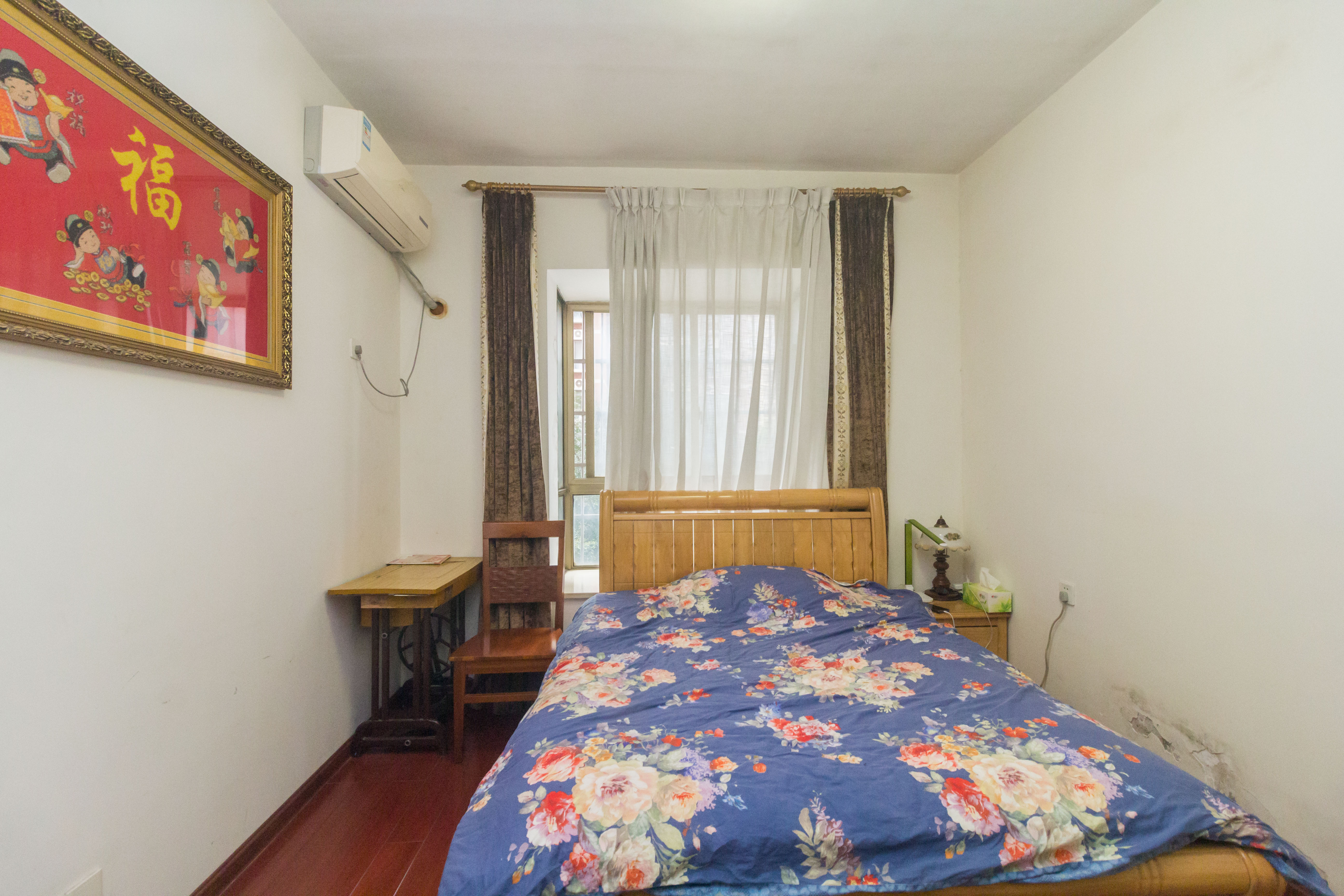 湖南有色地质勘查局宿舍（榔梨镇）  4室2厅2卫   99.60万卧室