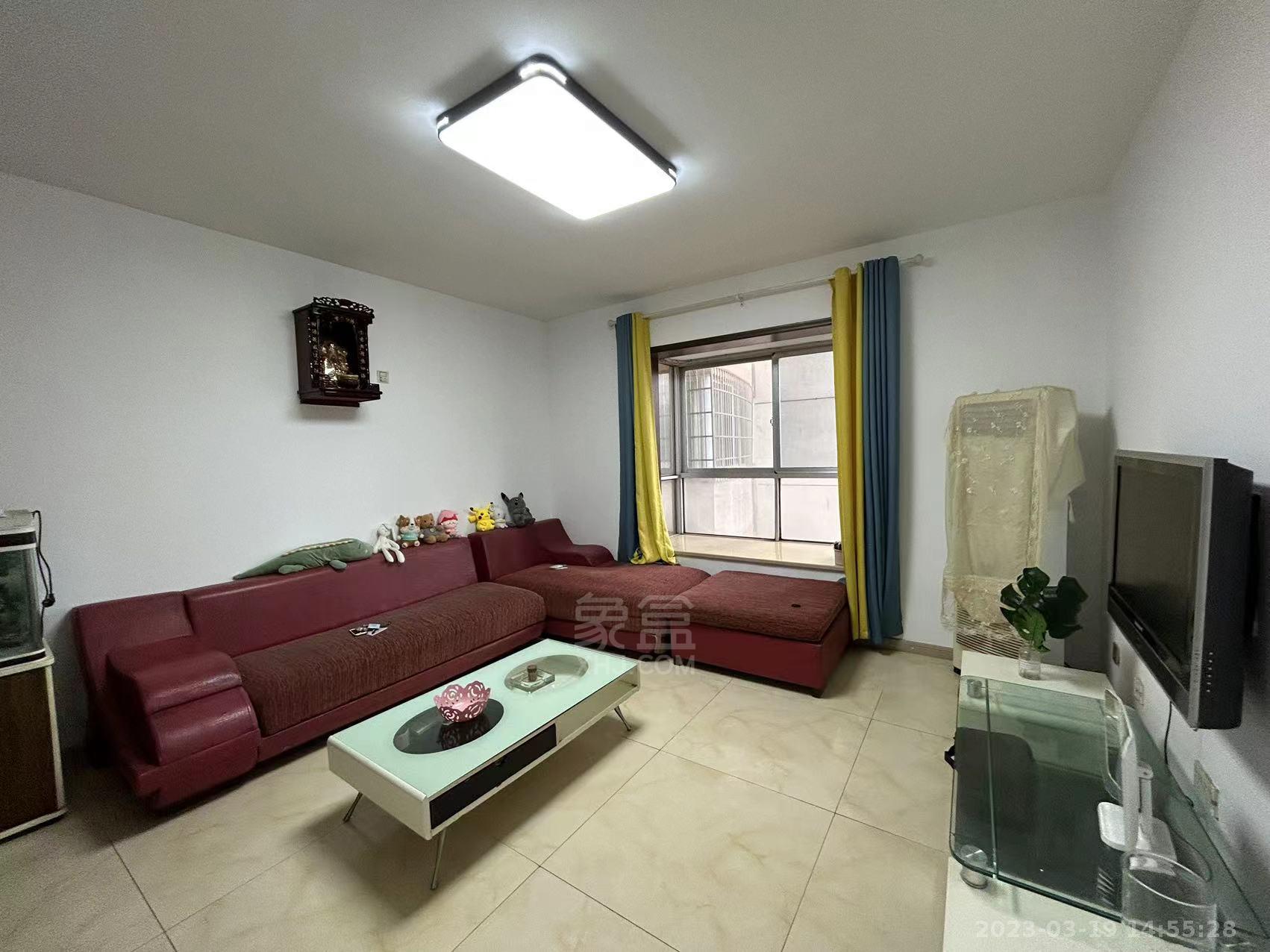 伟大国际 2室2厅1卫 1300.00元/月 伟大国际 2室2厅1卫 1300.00元/月室内图