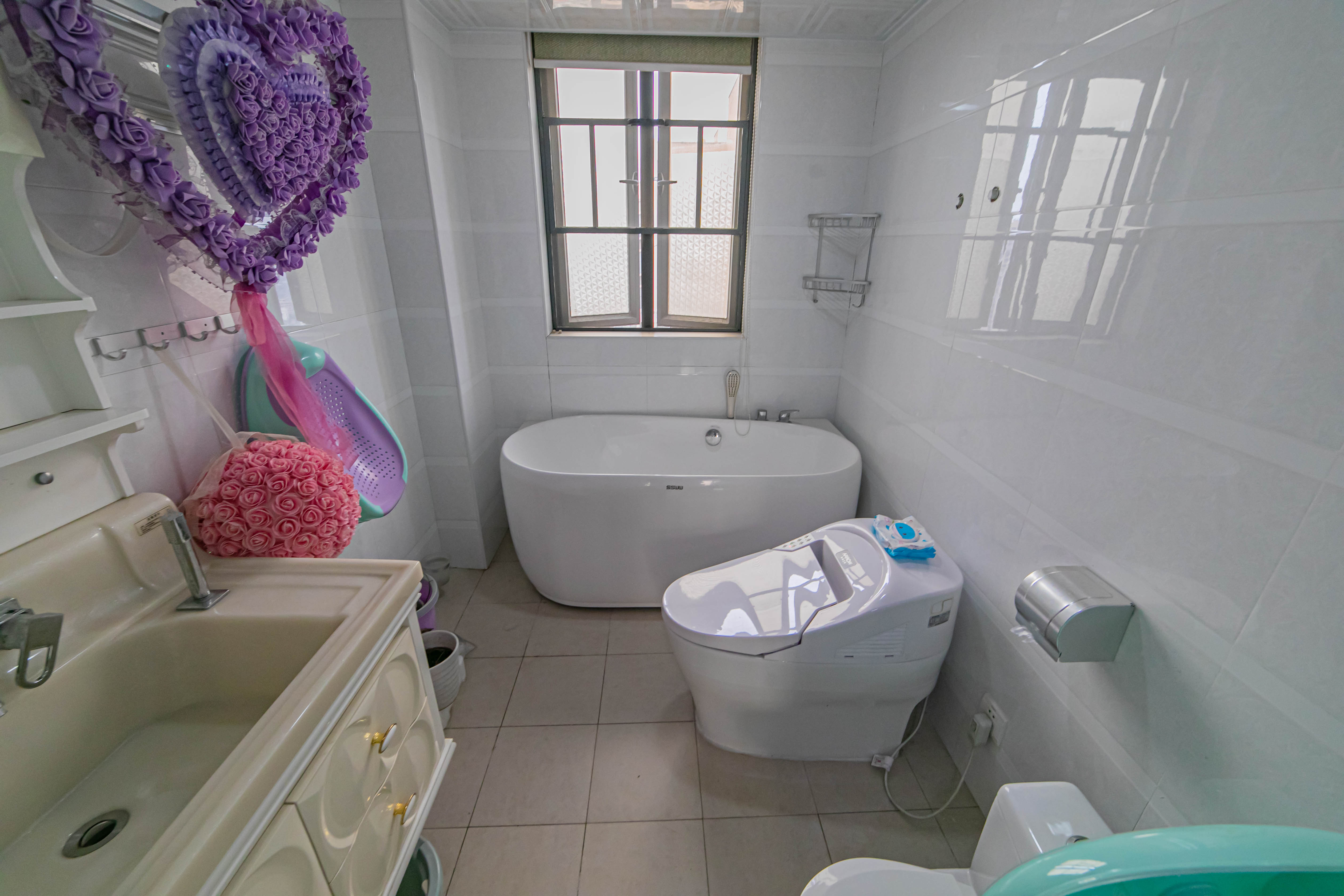 深业睿城 3室2厅1卫 126.0万 深业睿城 3室2厅1卫 126.0万卫生间