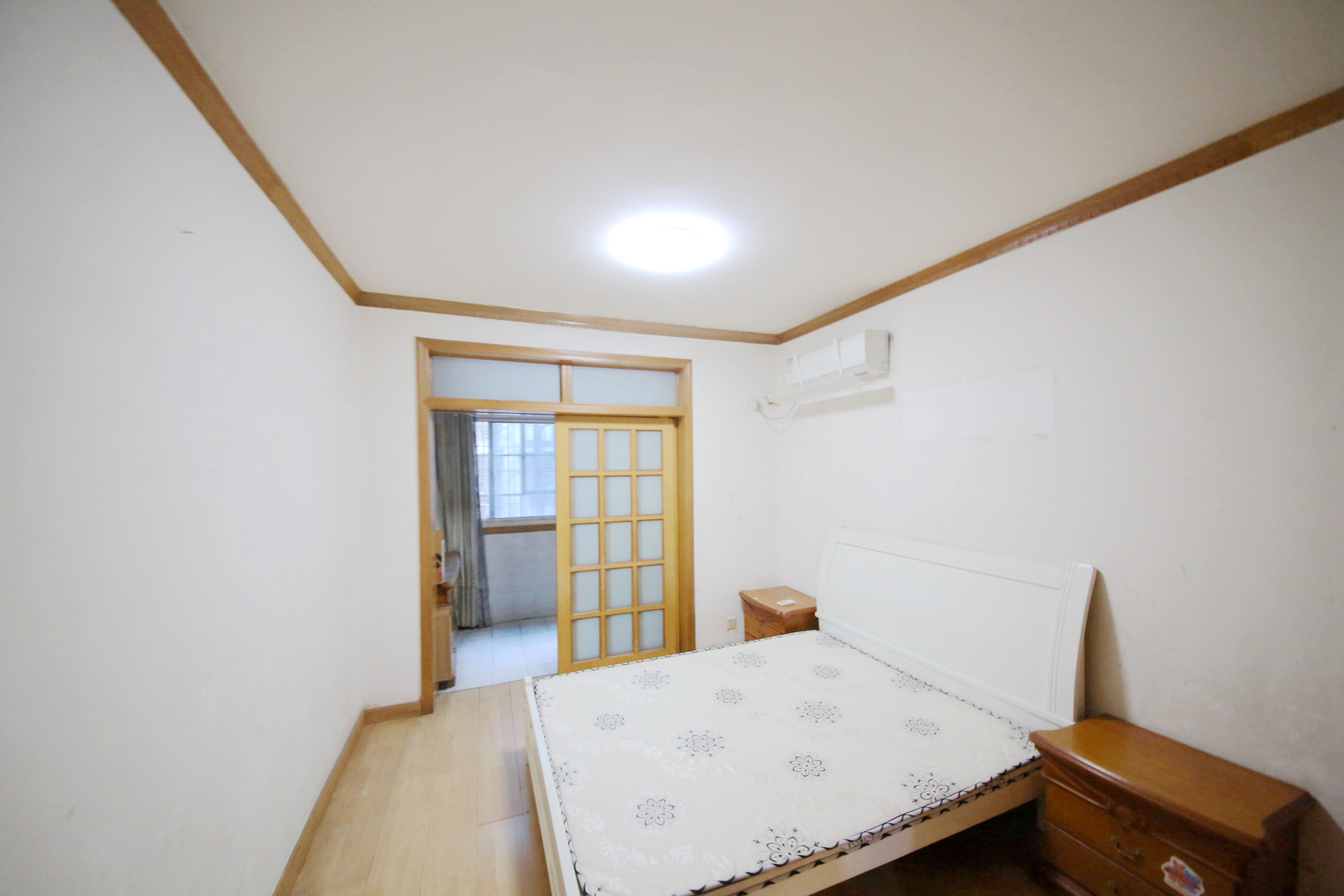 市直属机关宿舍  2室2厅1卫   38.80万卧室