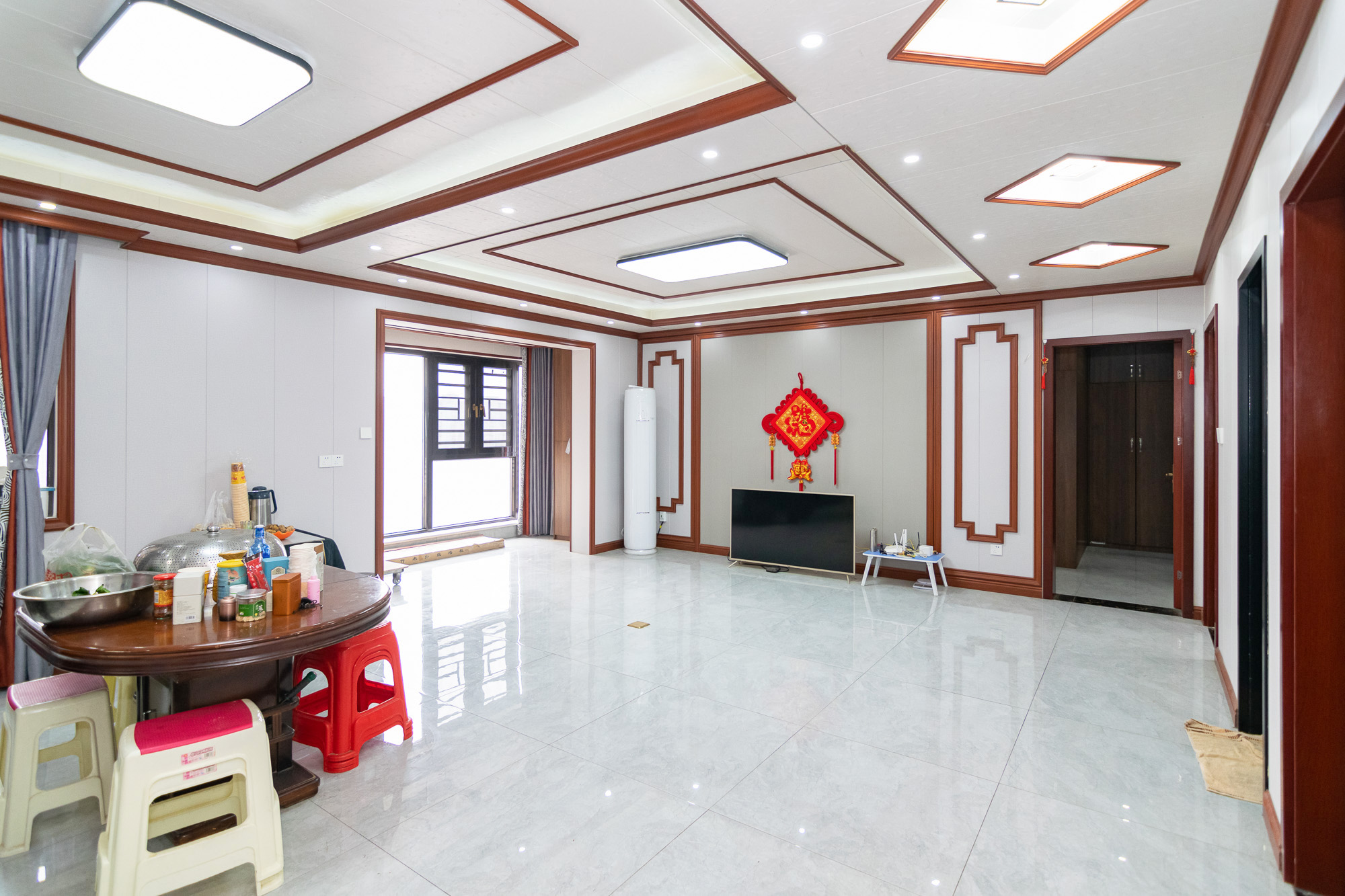 润和长郡（润和紫郡二三期）  4室2厅2卫   127.80万