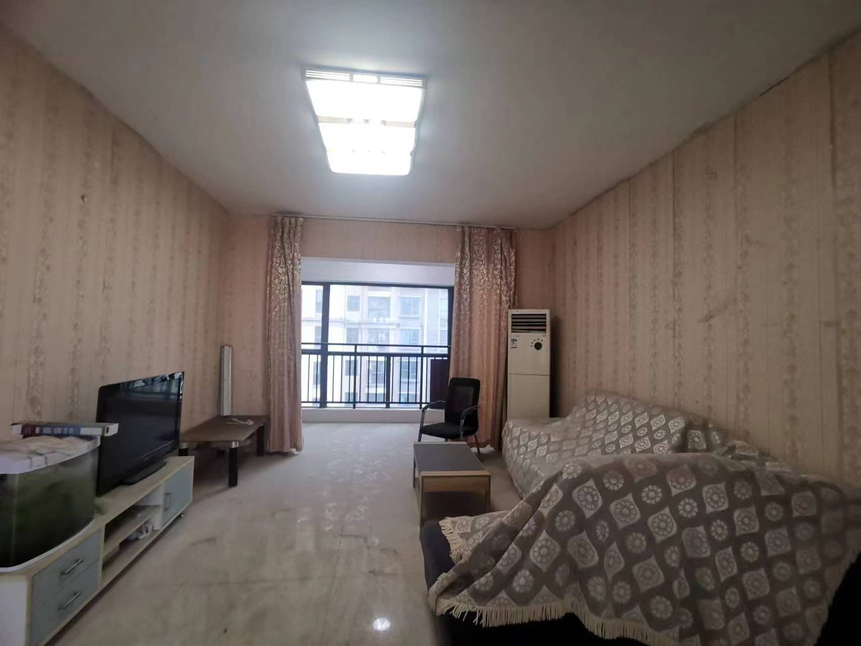 水岸花城(翠堤湾) 3室2厅1卫 63.00万 水岸花城(翠堤湾) 3室2厅1卫 63.00万室内图