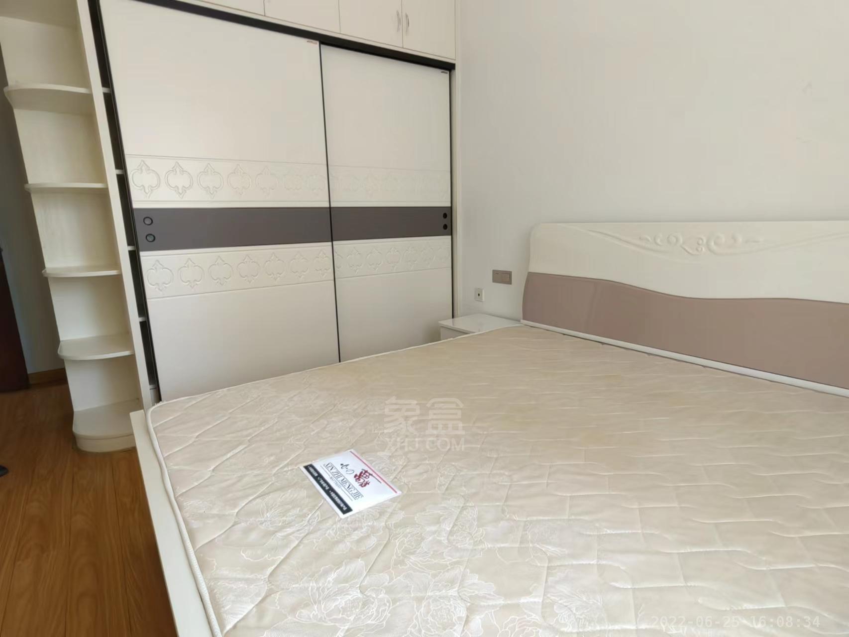 康桥美郡  3室2厅1卫    73.0万 康桥美郡  3室2厅1卫    73.0万室内图