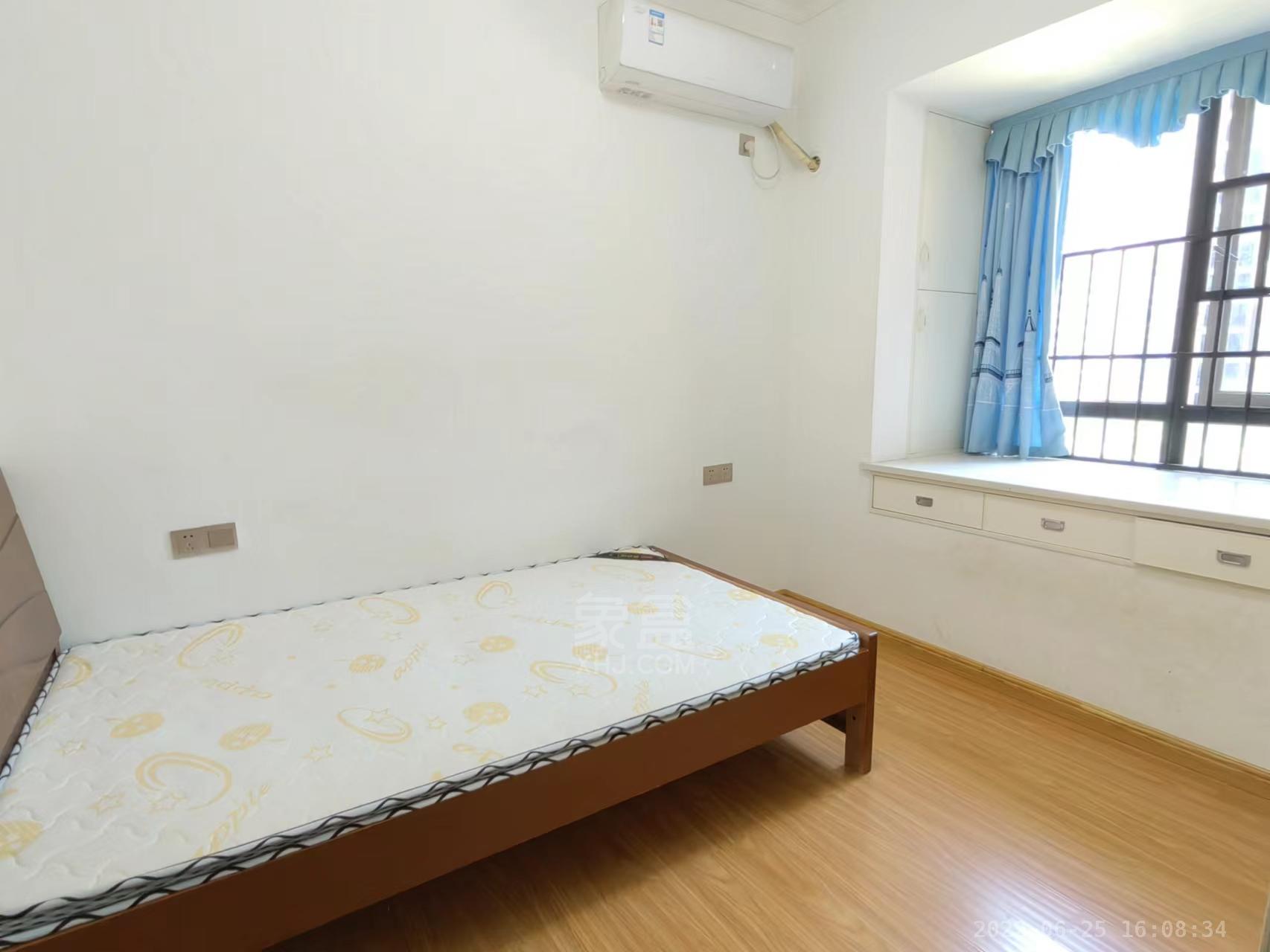 康桥美郡  3室2厅1卫    73.0万 康桥美郡  3室2厅1卫    73.0万室内图