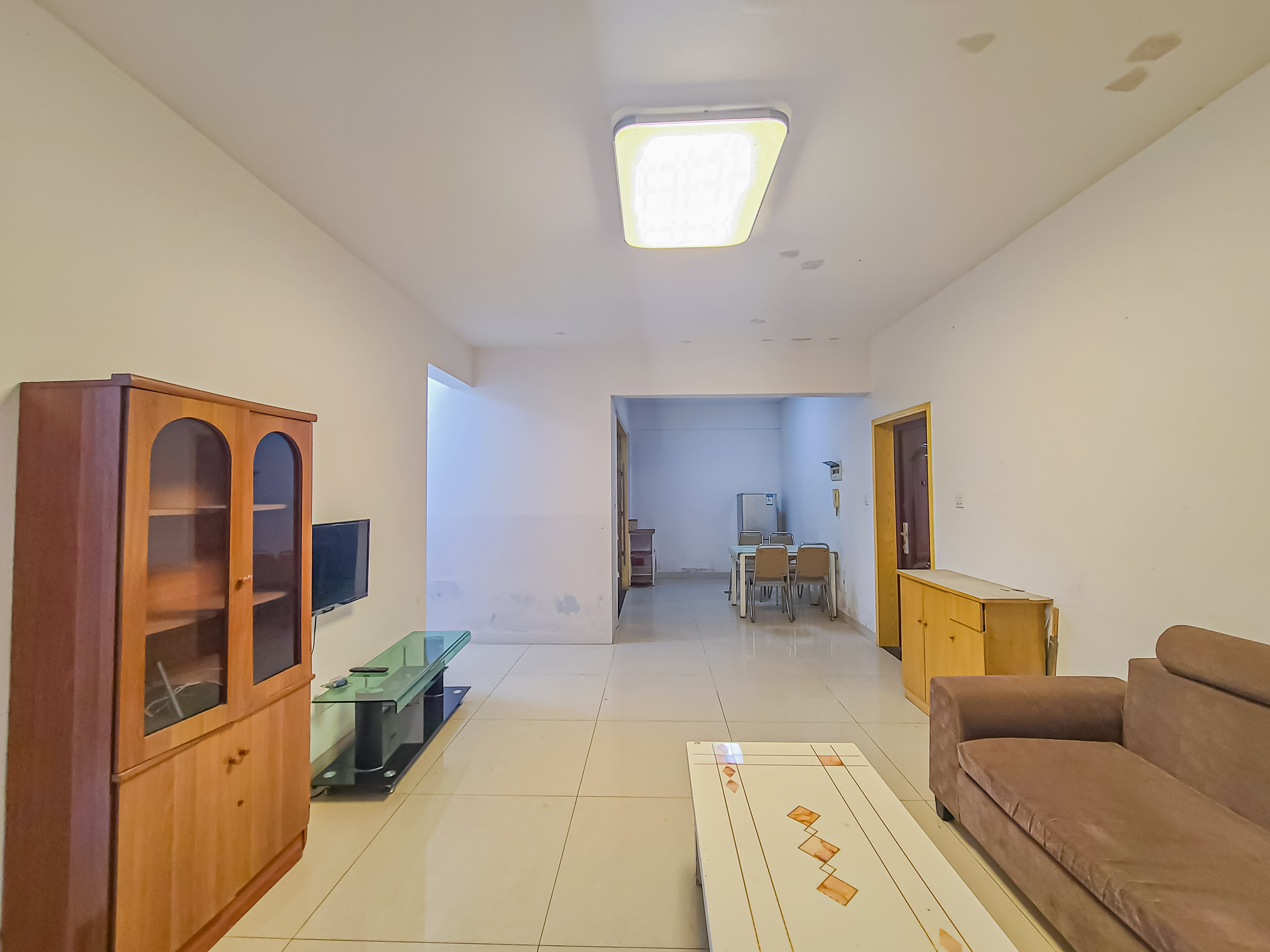 景上鑫苑  3室2厅1卫   60.30万 景上鑫苑  3室2厅1卫   60.30万客厅