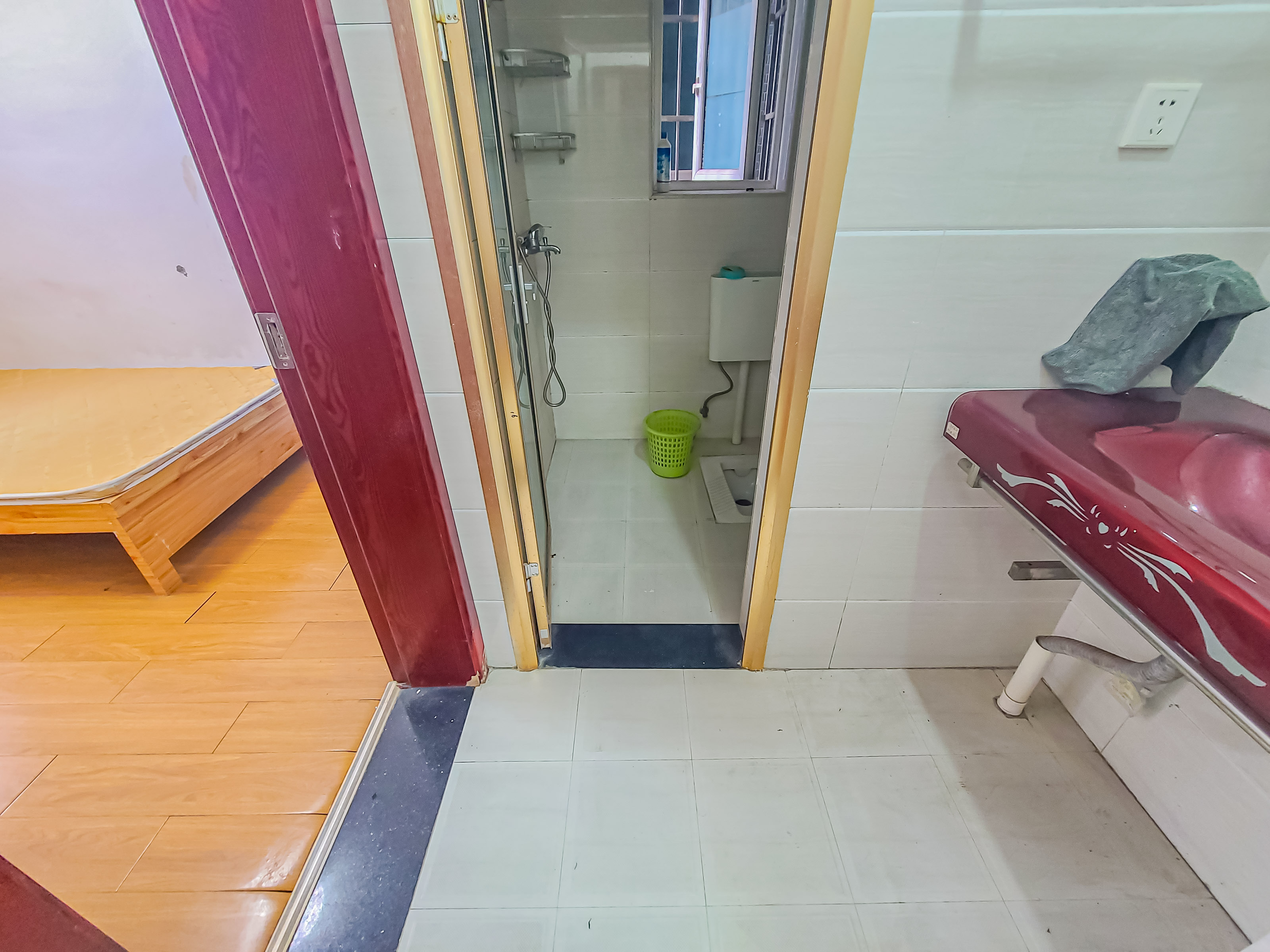 景上鑫苑  3室2厅1卫   60.30万 景上鑫苑  3室2厅1卫   60.30万卫生间