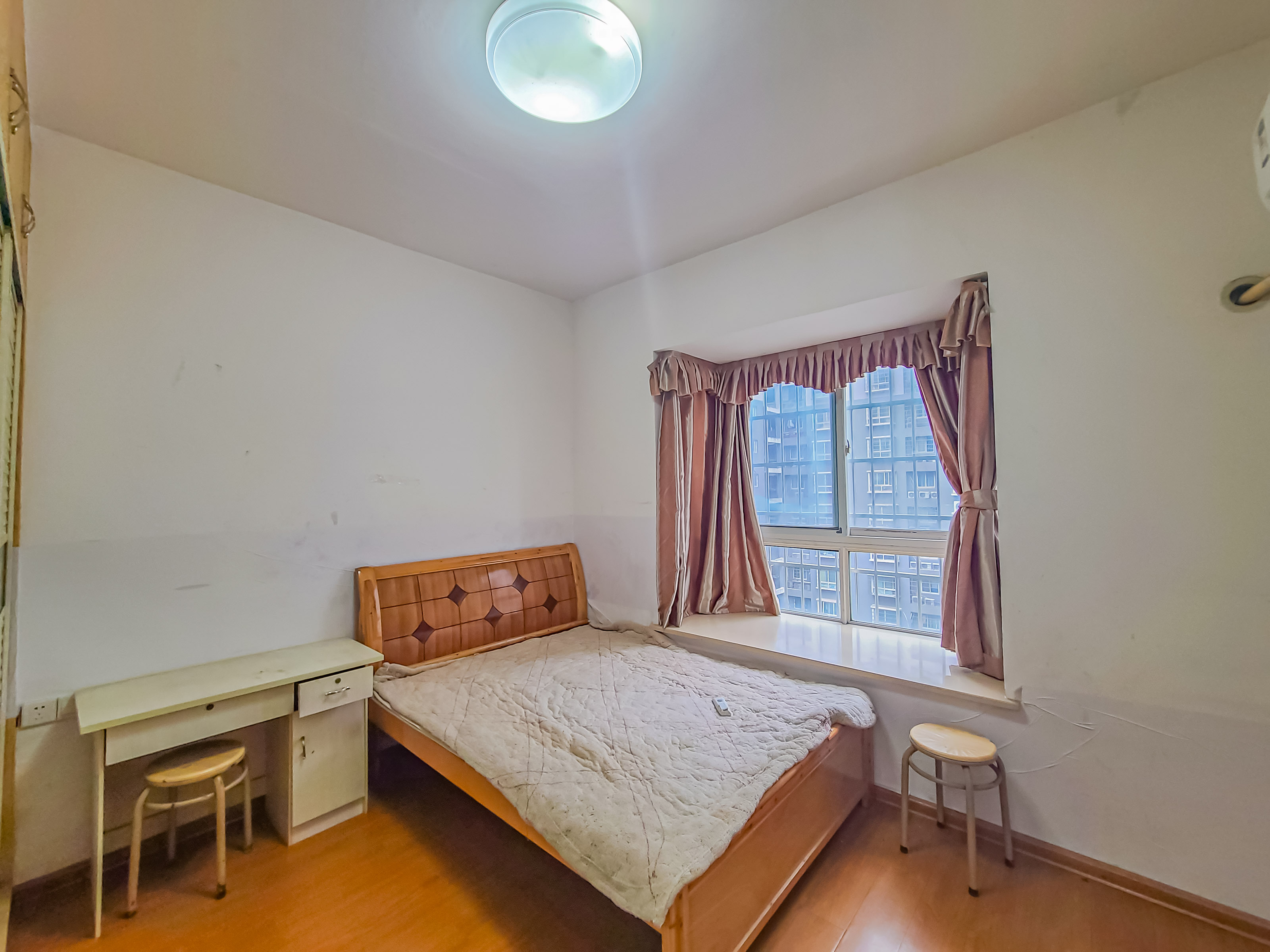 景上鑫苑  3室2厅1卫   60.30万 景上鑫苑  3室2厅1卫   60.30万卧室