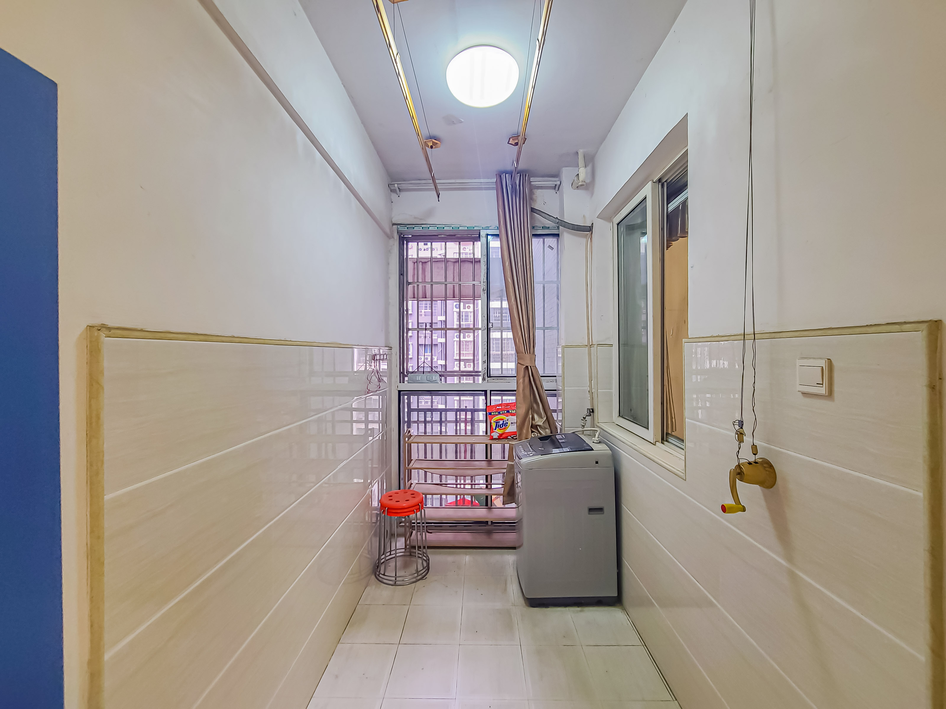 景上鑫苑  3室2厅1卫   60.30万 景上鑫苑  3室2厅1卫   60.30万阳台