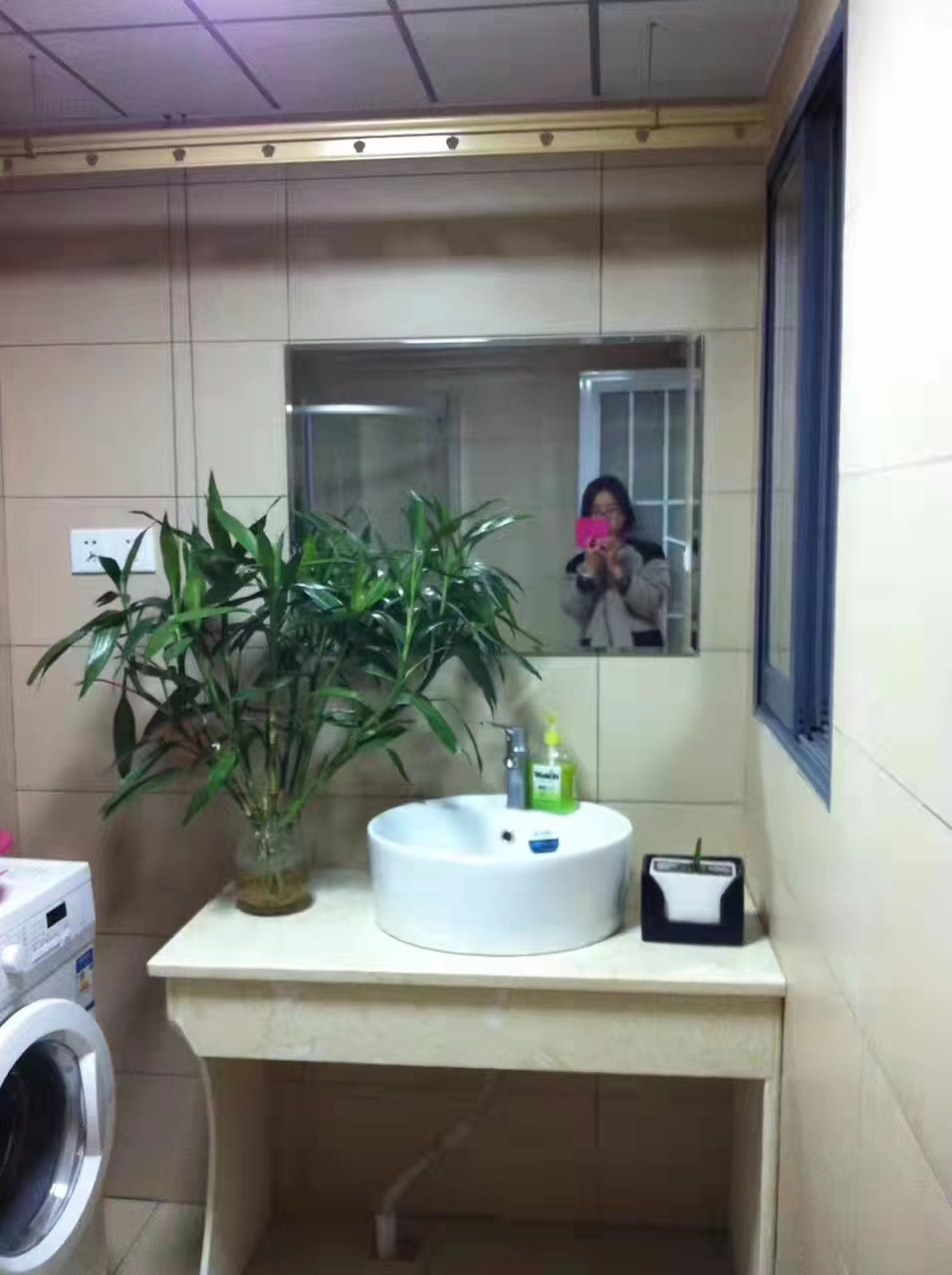 中地凯旋城  1室1厅1卫    30.0万 中地凯旋城  1室1厅1卫    30.0万客厅