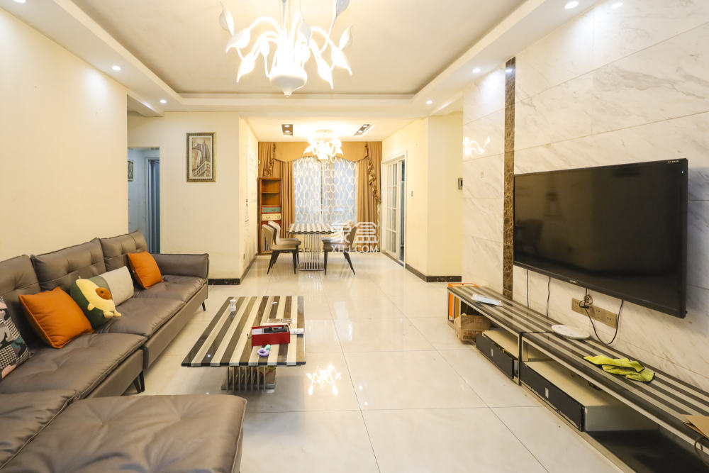 世茂铂翠湾一期