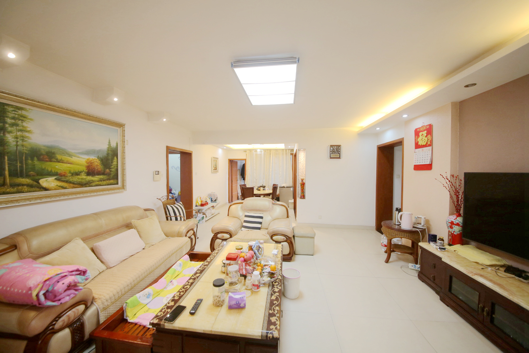 荷花园电信宿舍（天辰荷花苑）  4室2厅2卫   148.00万客厅