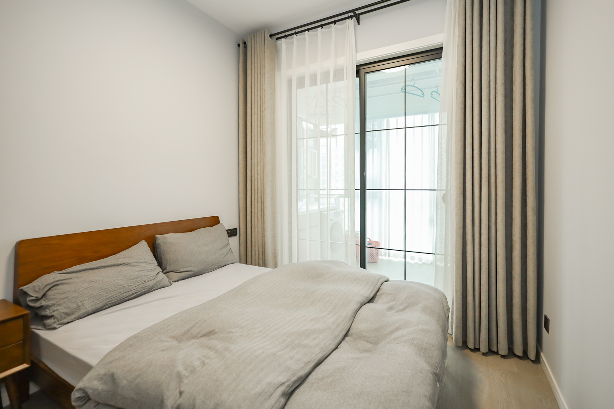 万象府台  3室2厅2卫    289.8万卧室