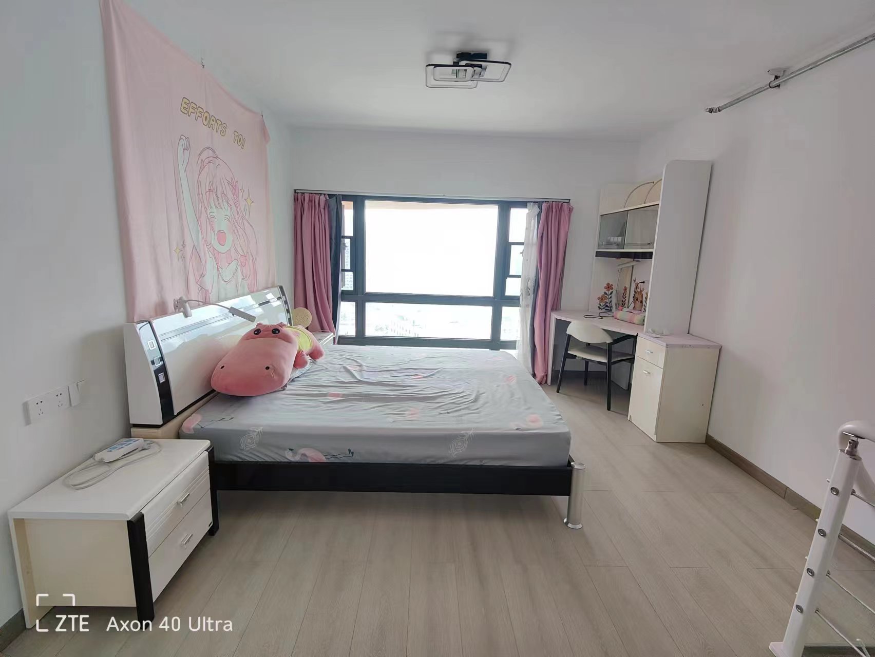 恒大滨河左岸  1室1厅1卫   2200.00元/月室内图