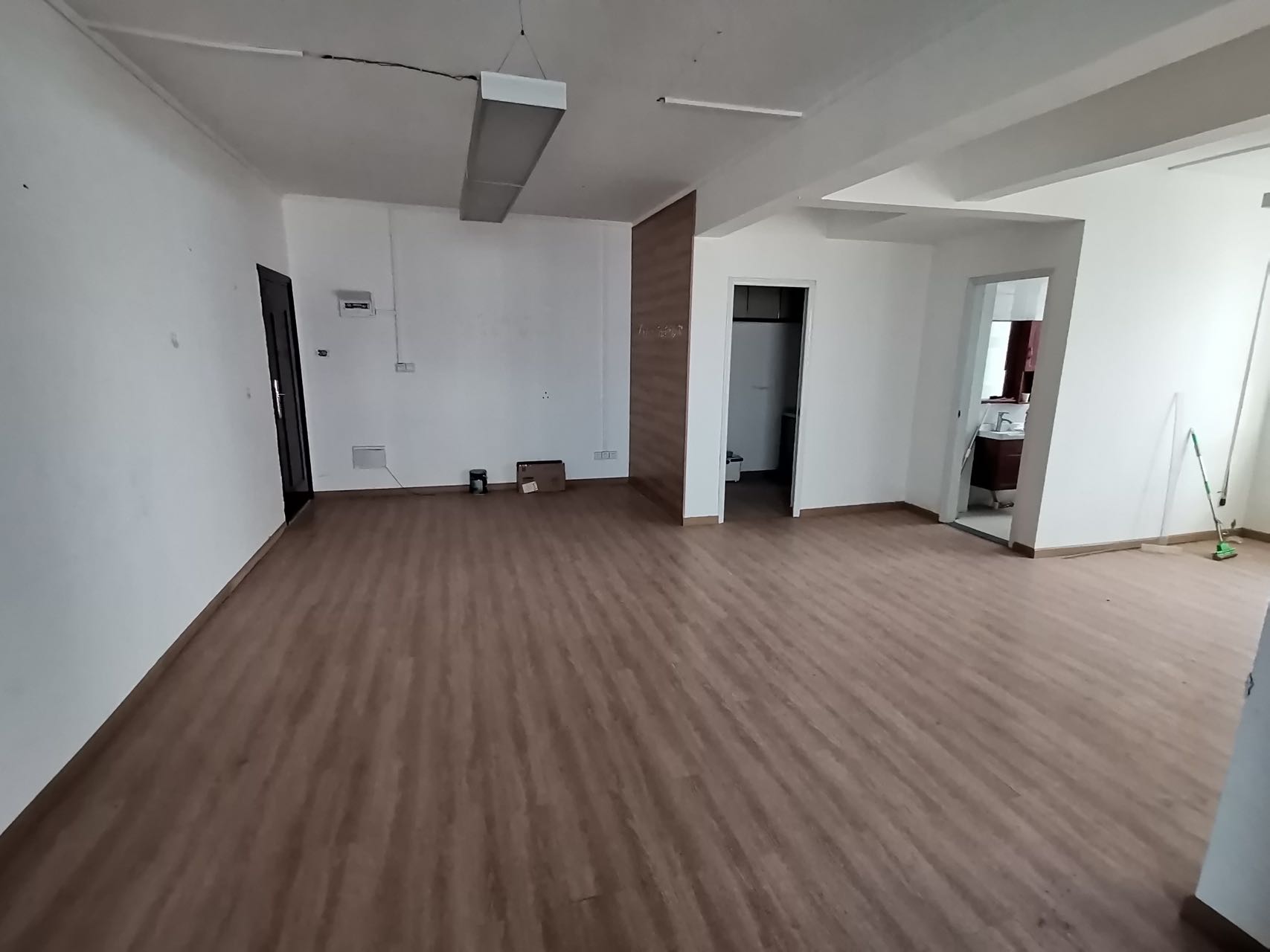 丽晶公馆  1室1厅1卫   3100.00元/月室内图