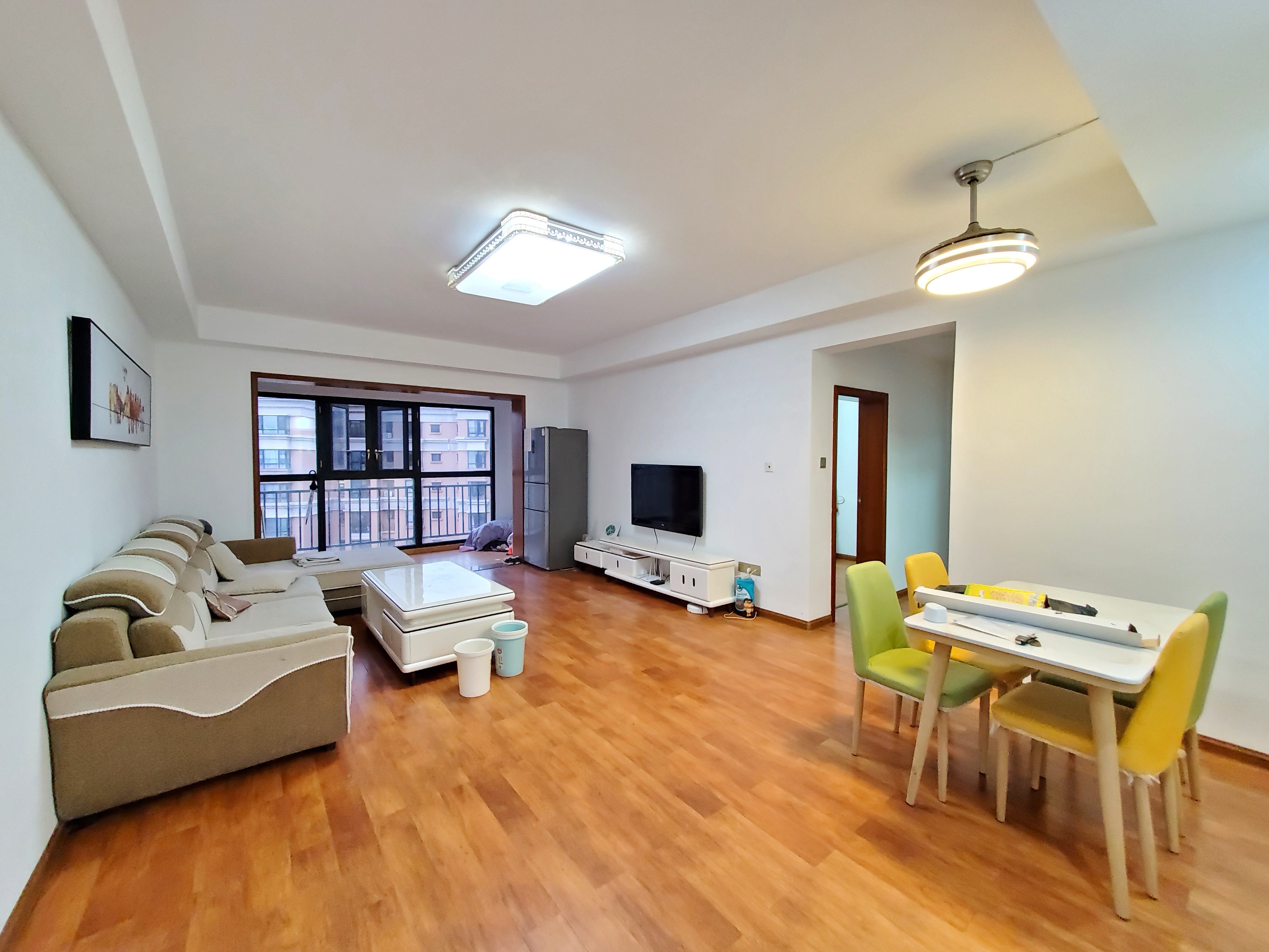 康桥美郡 3室2厅2卫 81.00万 康桥美郡 3室2厅2卫 81.00万室内图