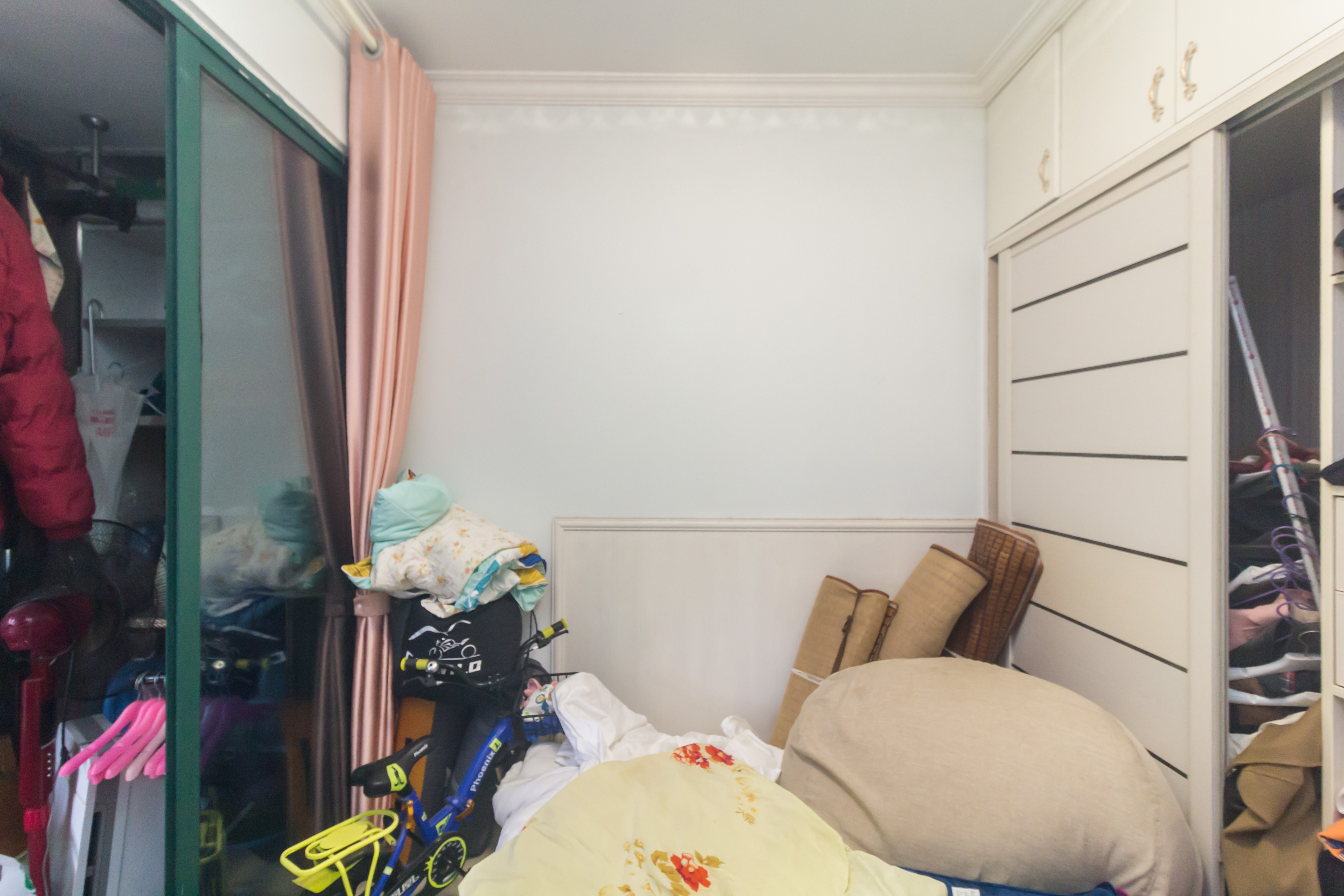 才子佳郡  5室2厅2卫   129.60万卧室