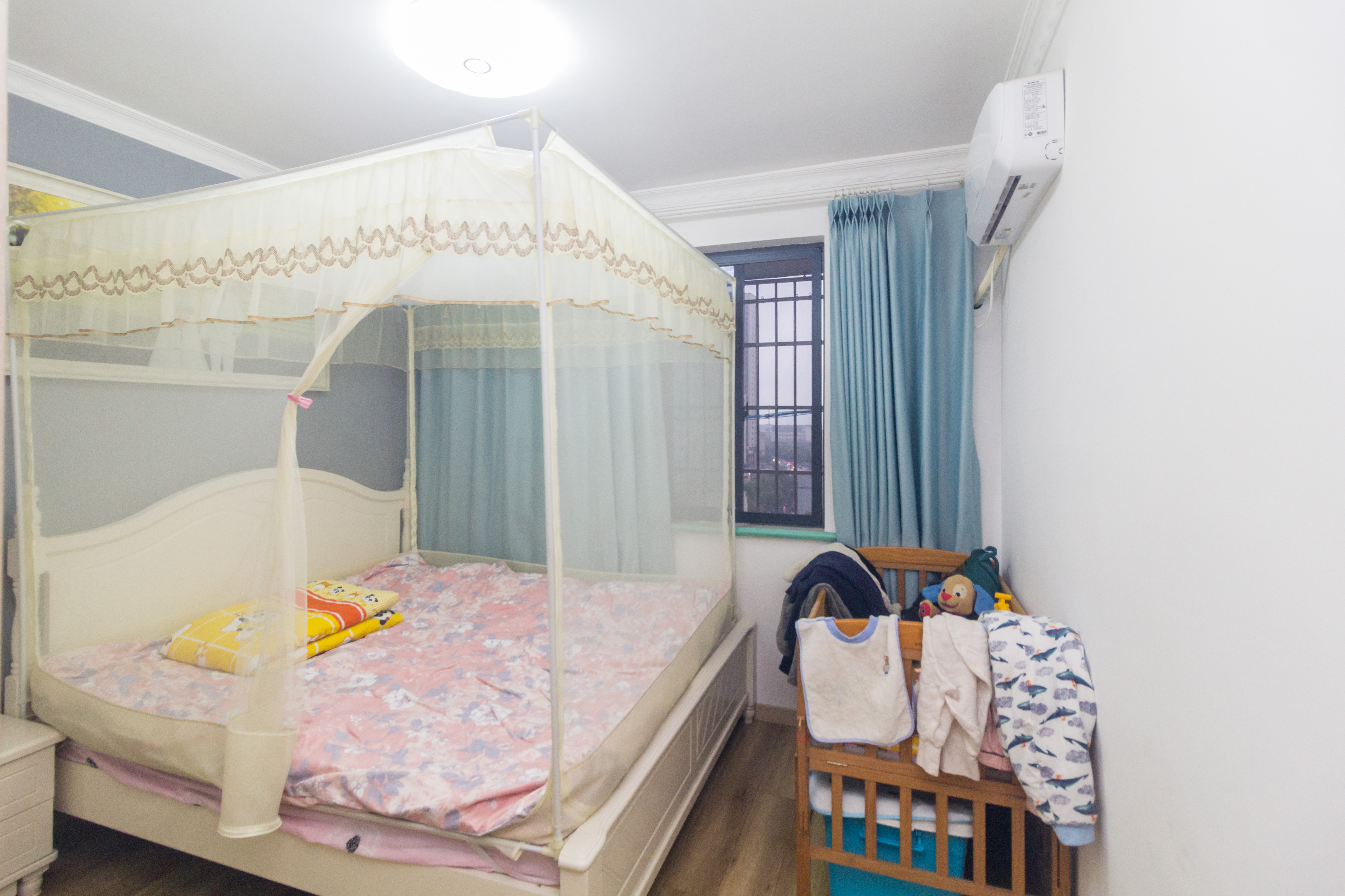 湘楚华庭 3室2厅1卫 68.00万 湘楚华庭 3室2厅1卫 68.00万卧室