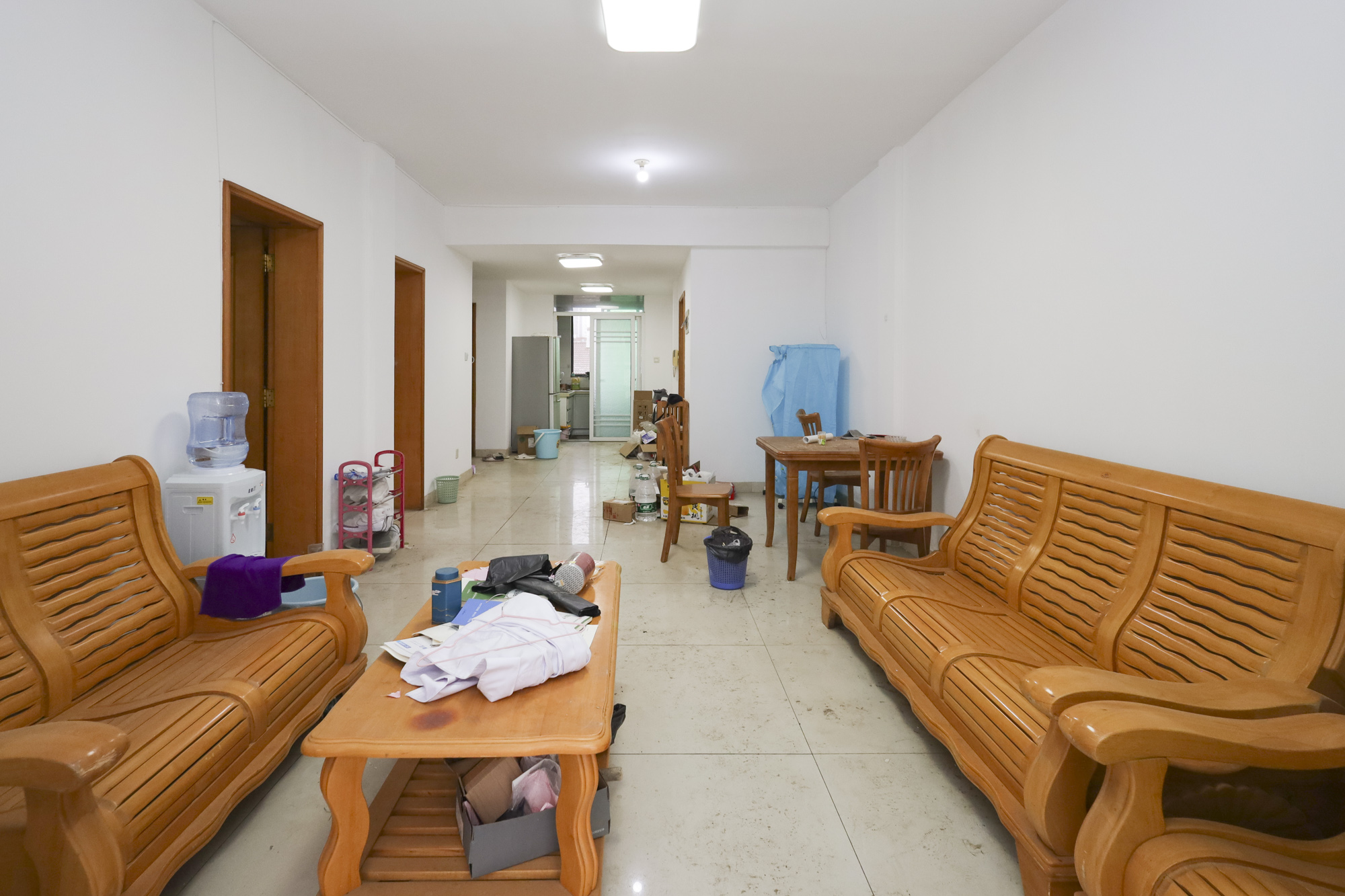 天峰名苑 3室2厅1卫 89.0万 天峰名苑 3室2厅1卫 89.0万客厅