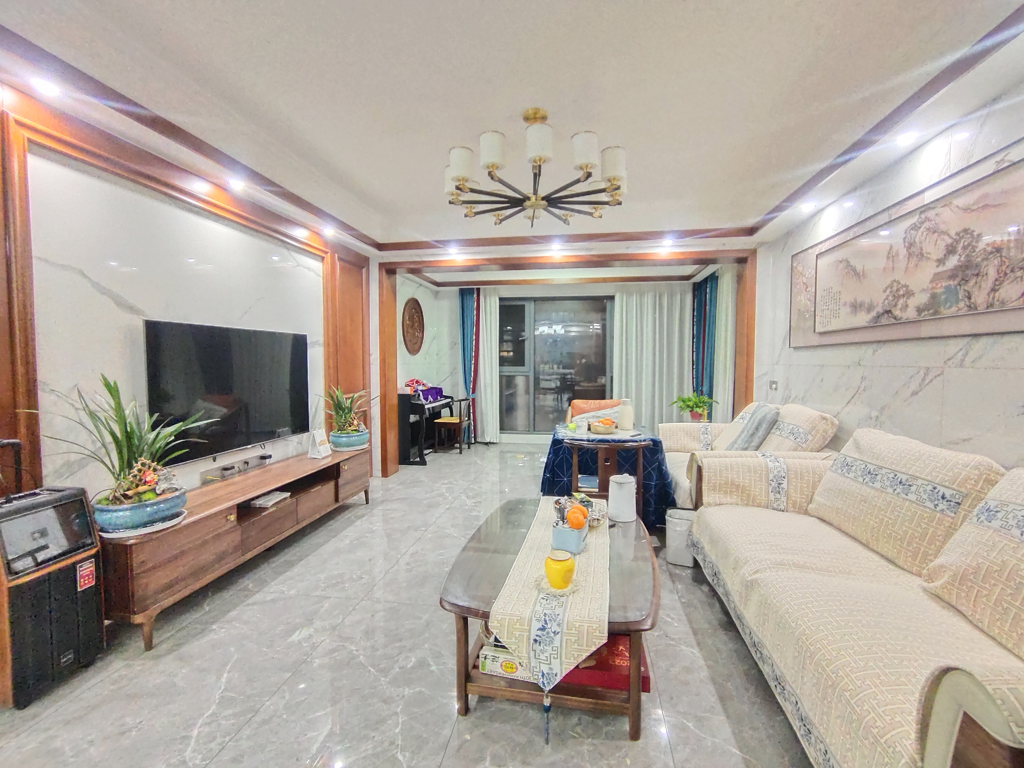 奥园养生城 4室2厅2卫 128.0万 奥园养生城 4室2厅2卫 128.0万室内图