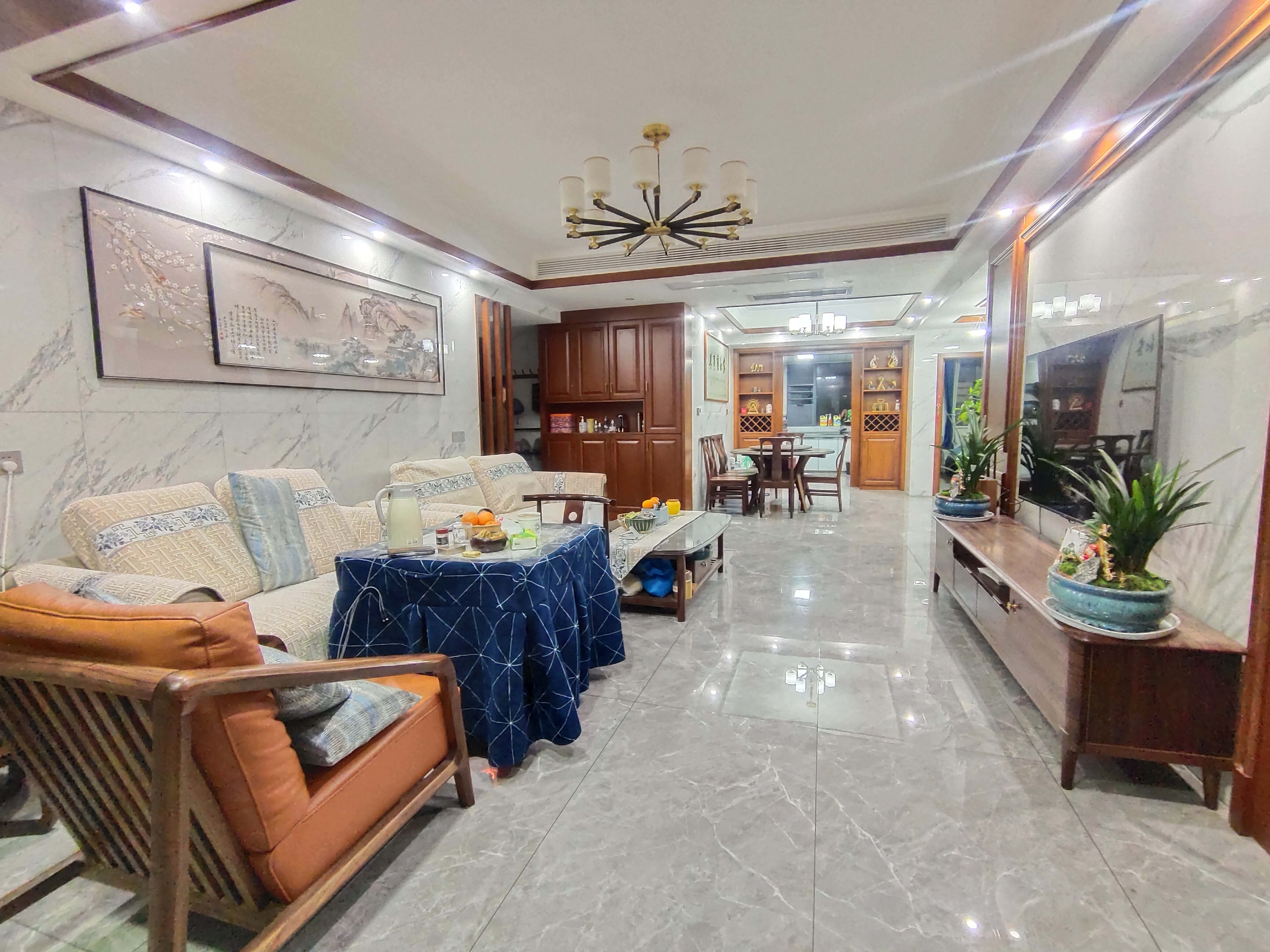 奥园养生城 4室2厅2卫 128.0万 奥园养生城 4室2厅2卫 128.0万室内图