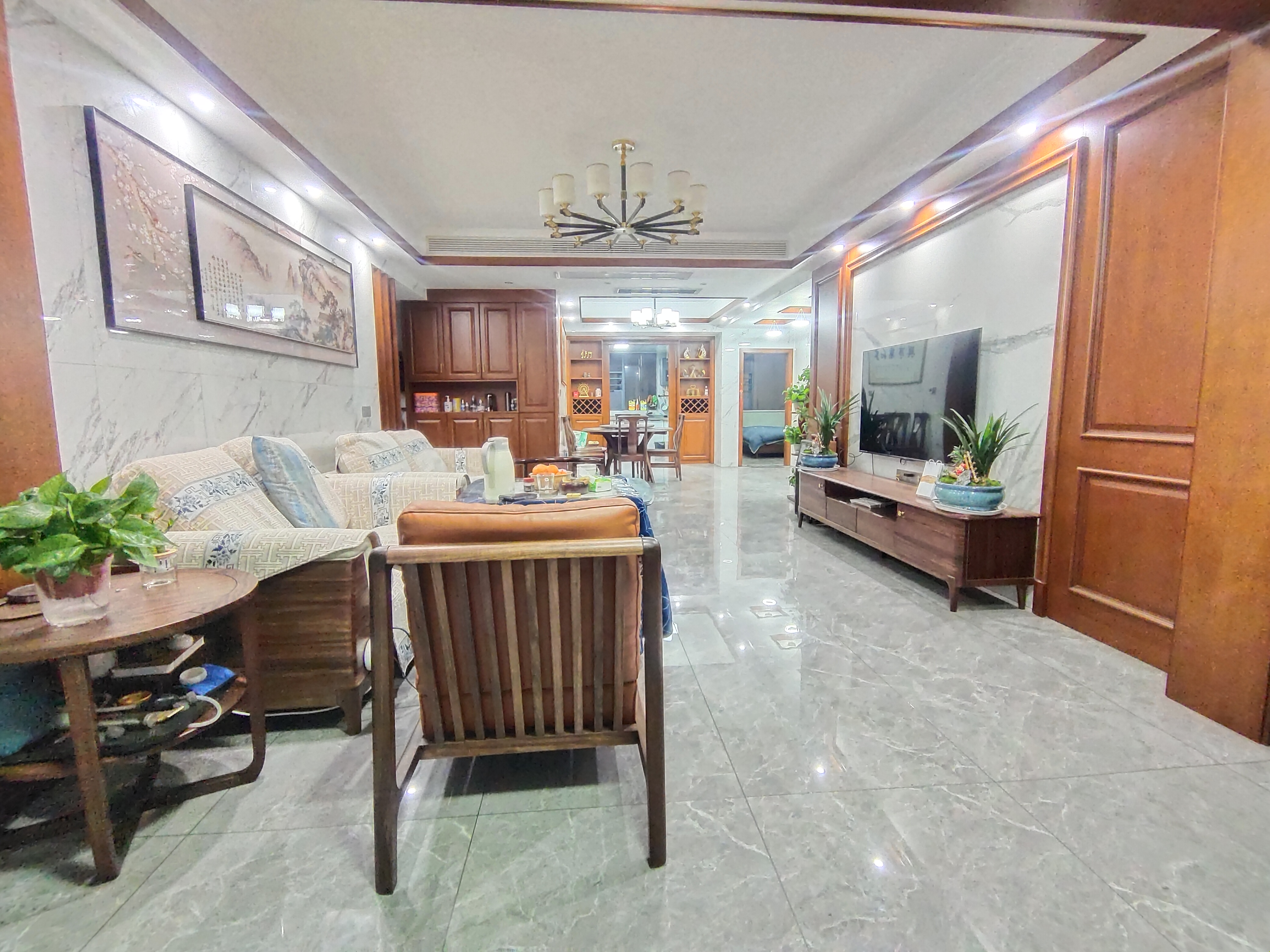 奥园养生城 4室2厅2卫 128.0万 奥园养生城 4室2厅2卫 128.0万室内图