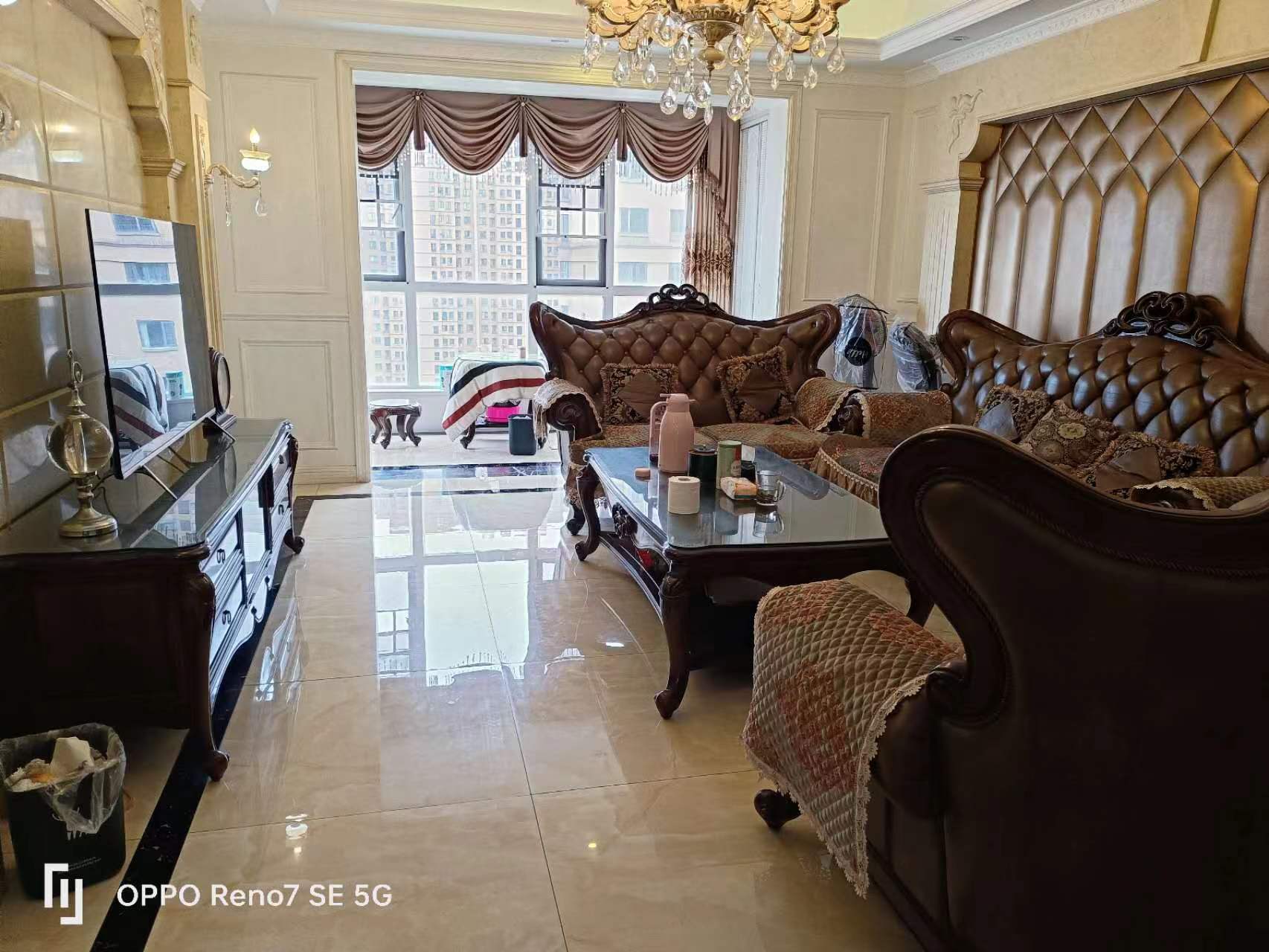 五矿万境水岸 3室2厅2卫 75.00万 五矿万境水岸 3室2厅2卫 75.00万客厅