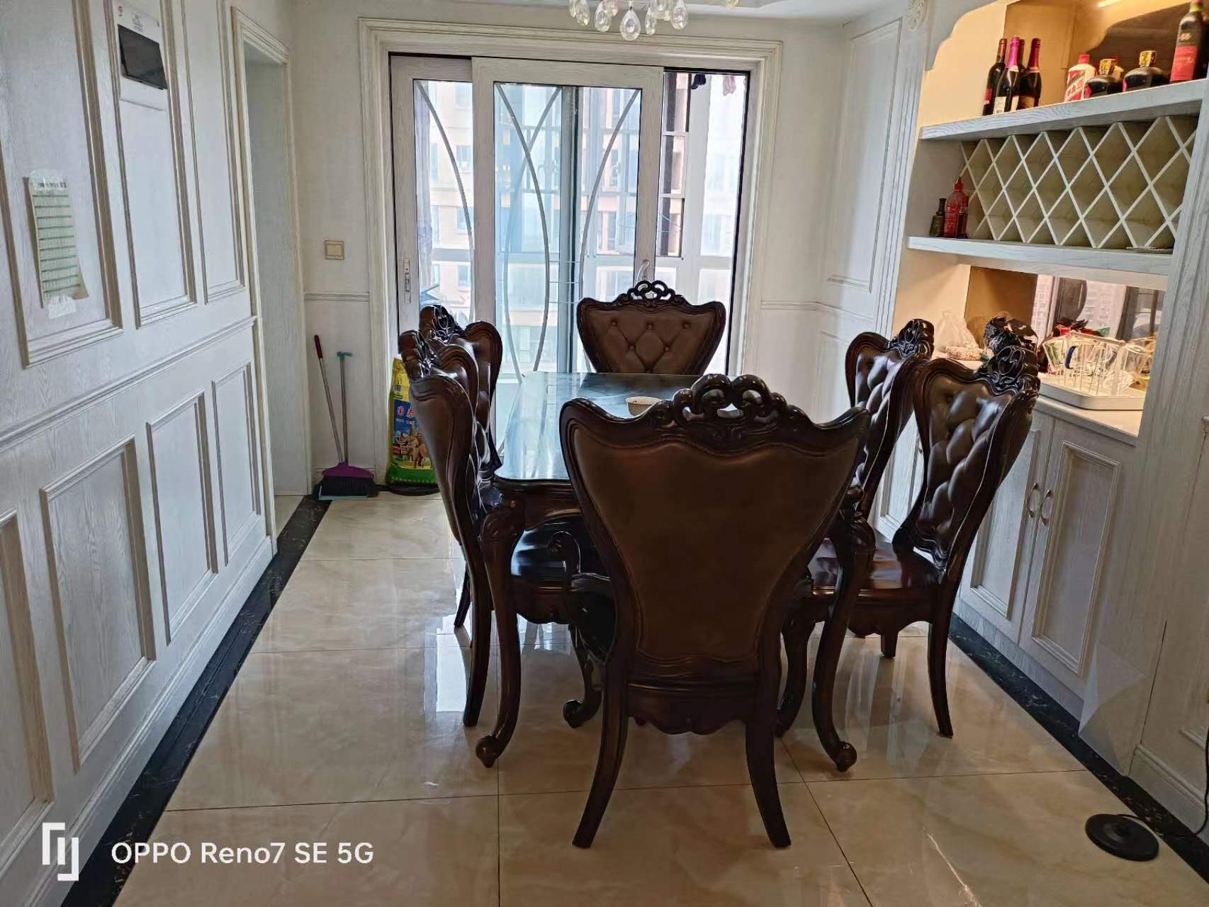 五矿万境水岸 3室2厅2卫 75.00万 五矿万境水岸 3室2厅2卫 75.00万客厅